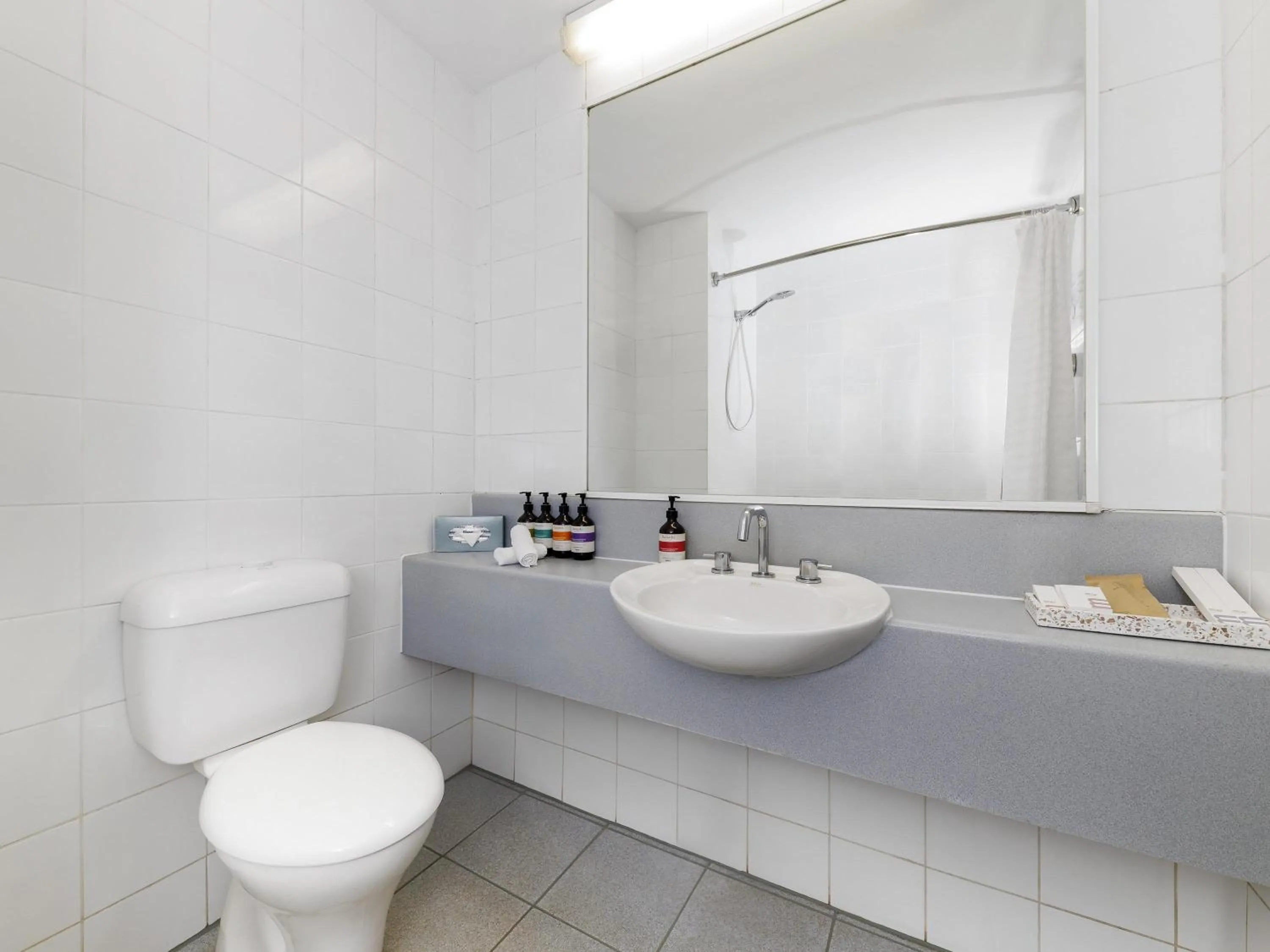 Bedroom in Mercure Kakadu Crocodile