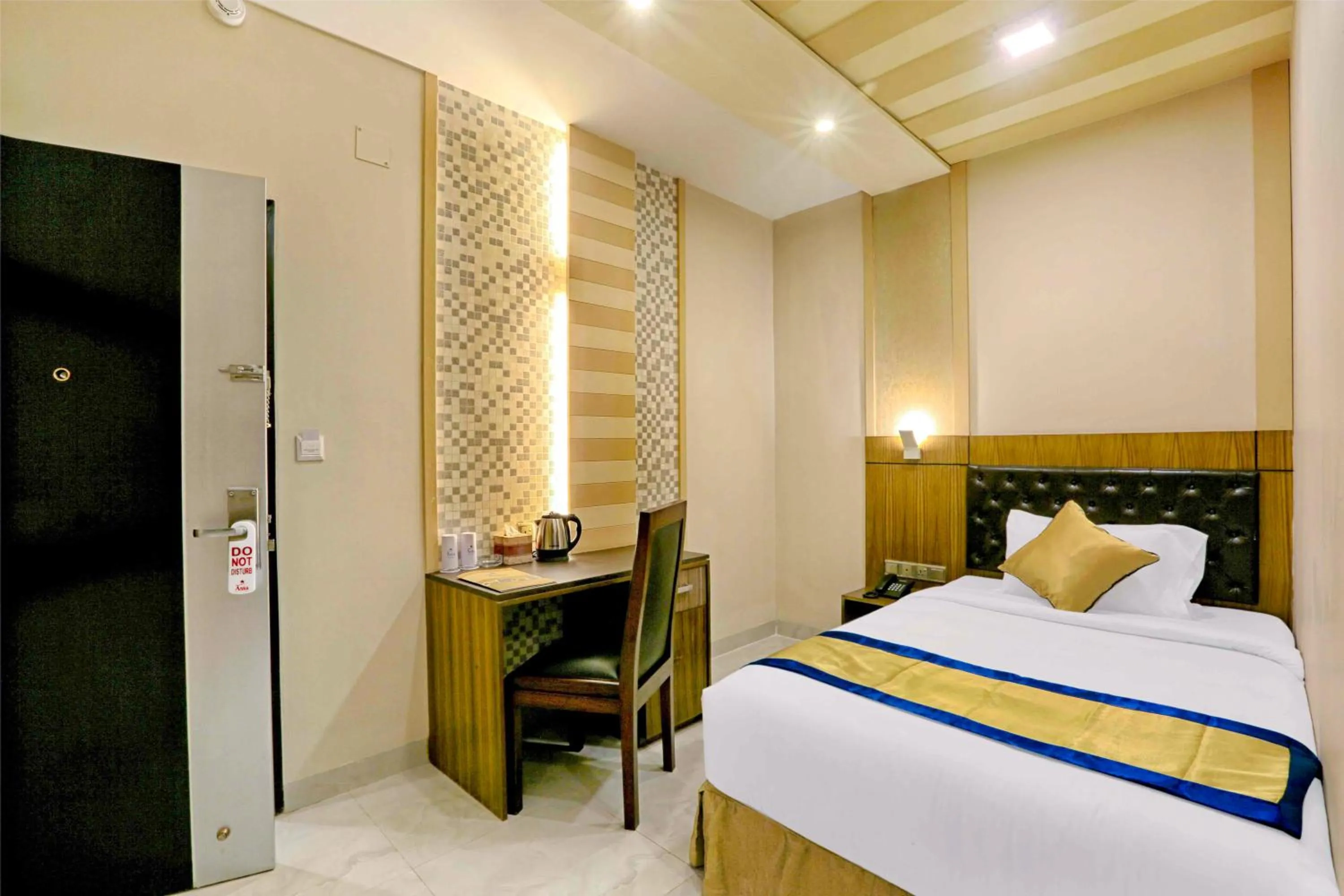 Bedroom, Bed in Asia Hotel & Resorts