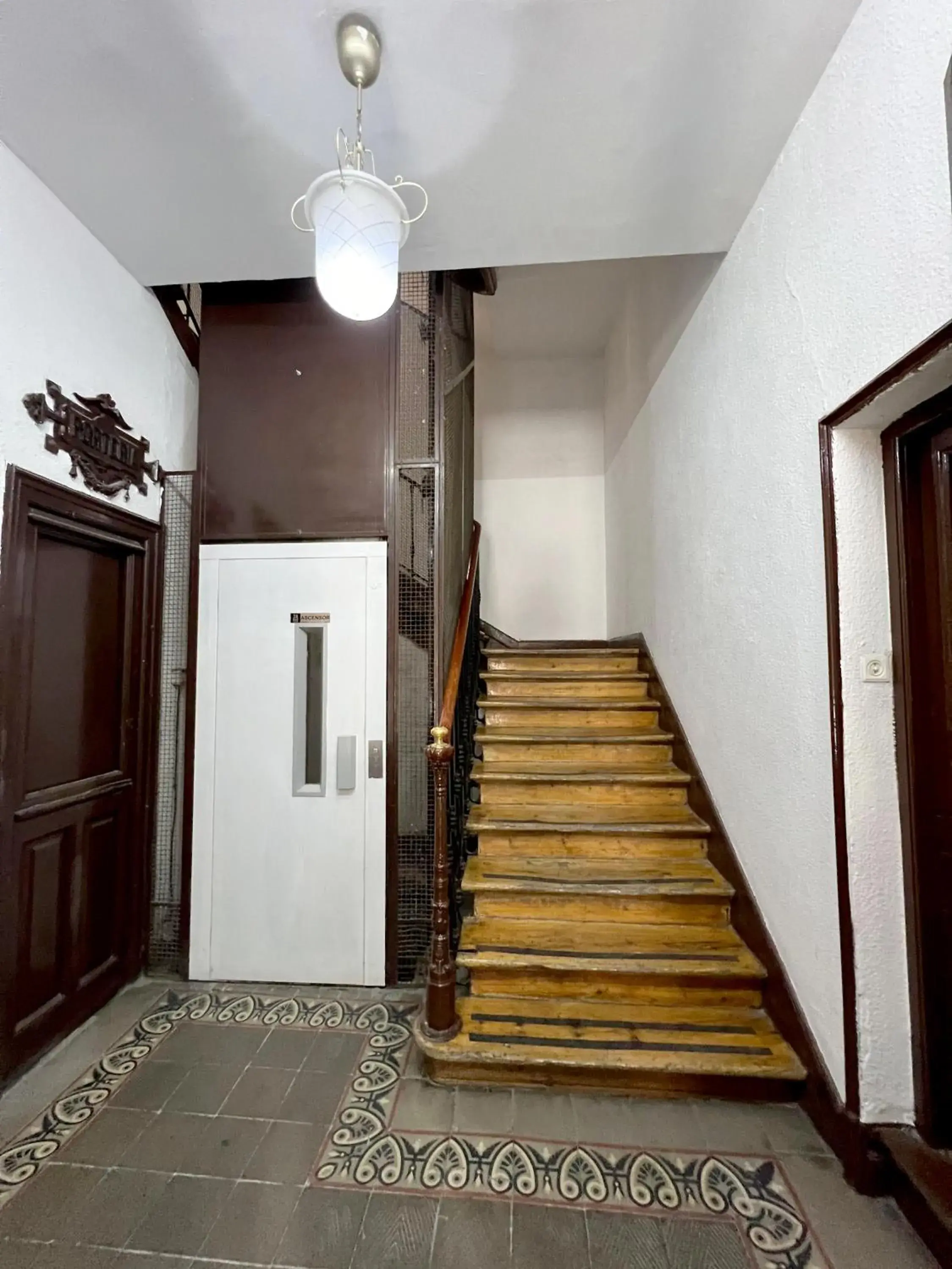 Facade/entrance in Hostal Abel Victoriano Facade/entrance in Hostal Abel Victoriano