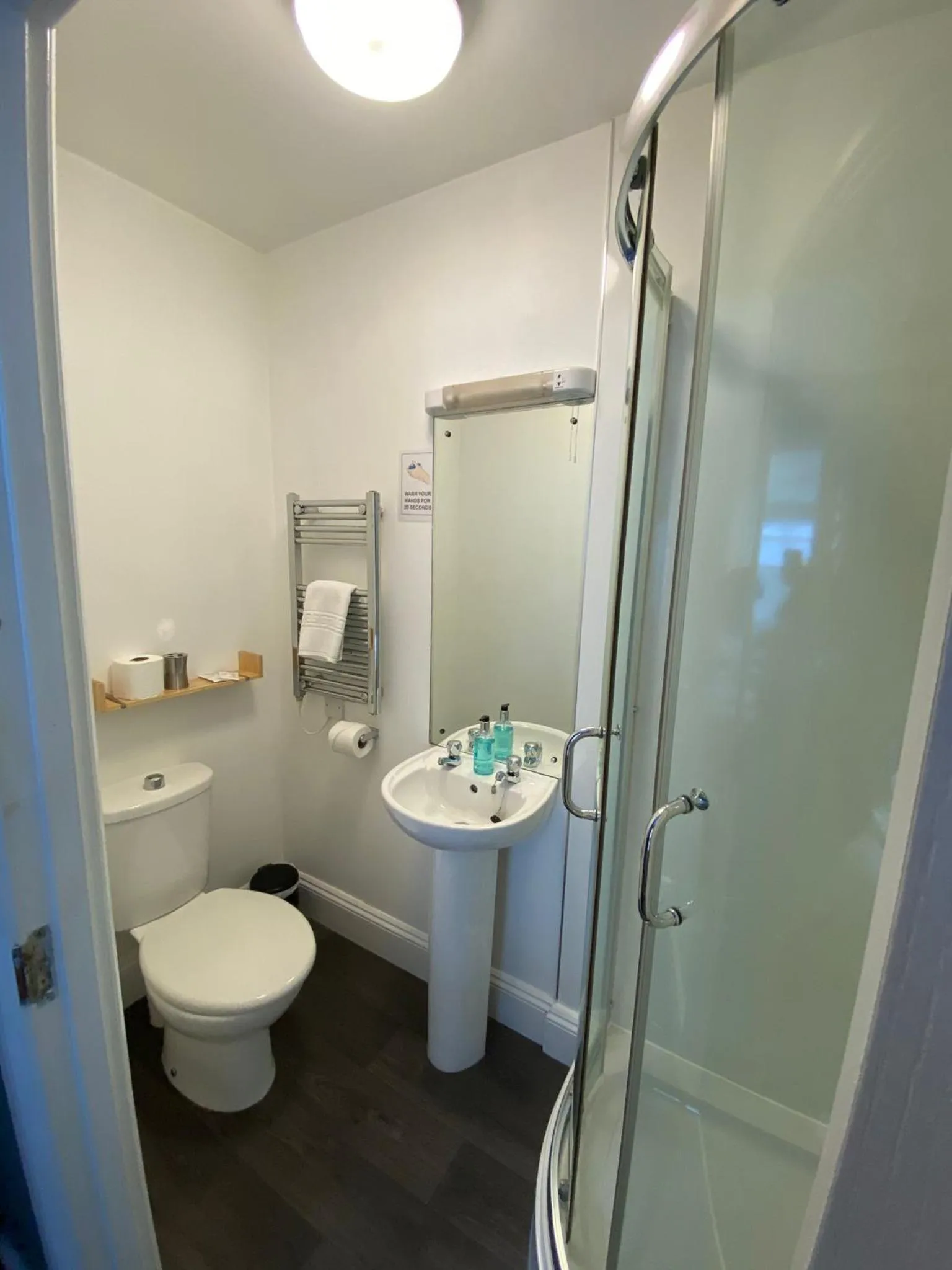 Bathroom in Ambleside Central