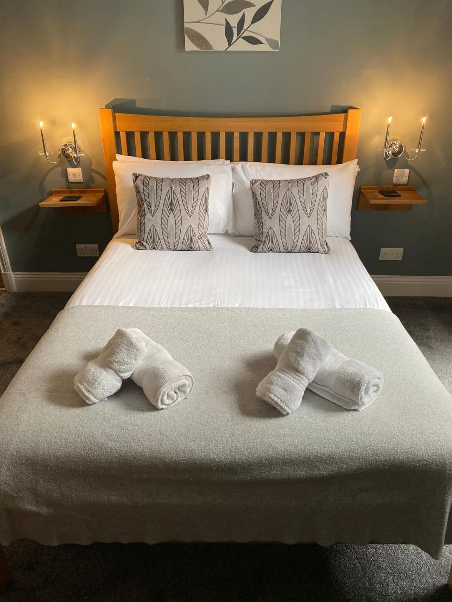 Bedroom, Bed in Ambleside Central