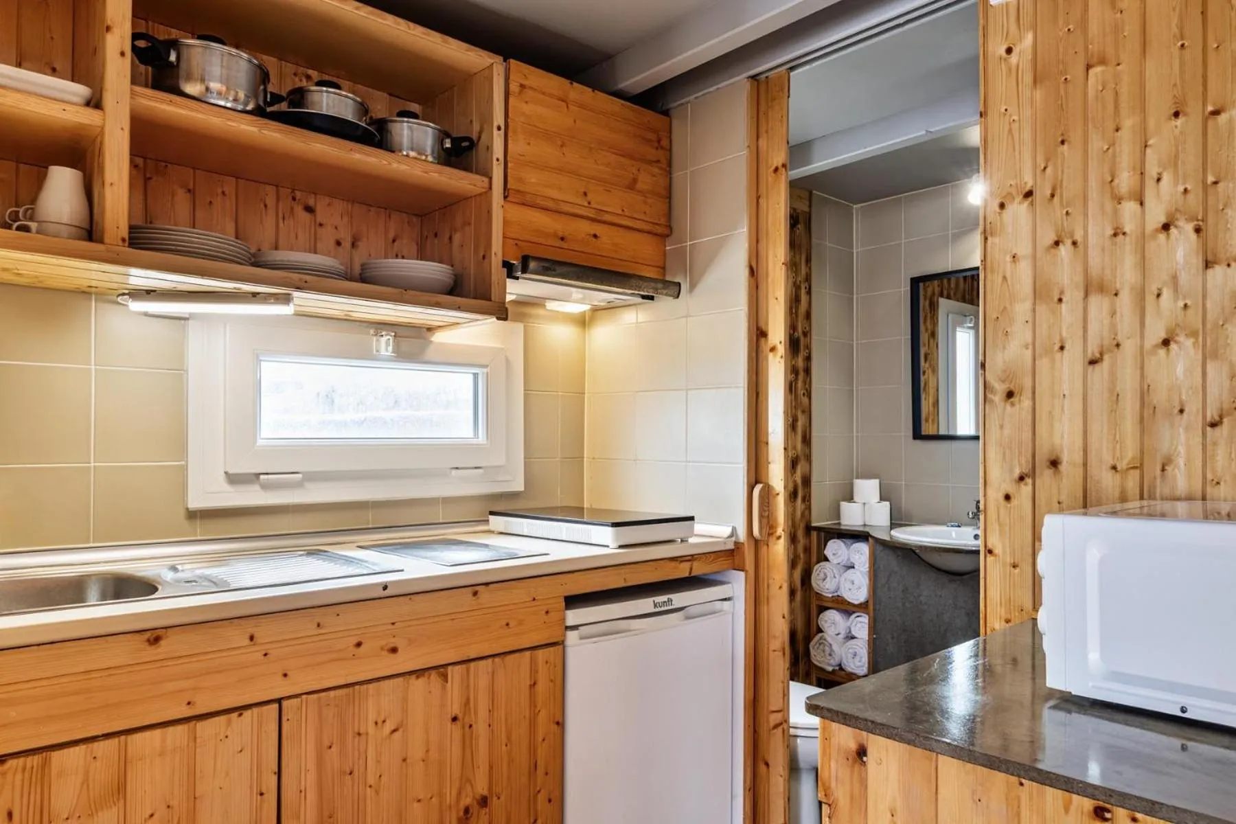 Bathroom in PenichePraia - Bungalows, Campers & SPA