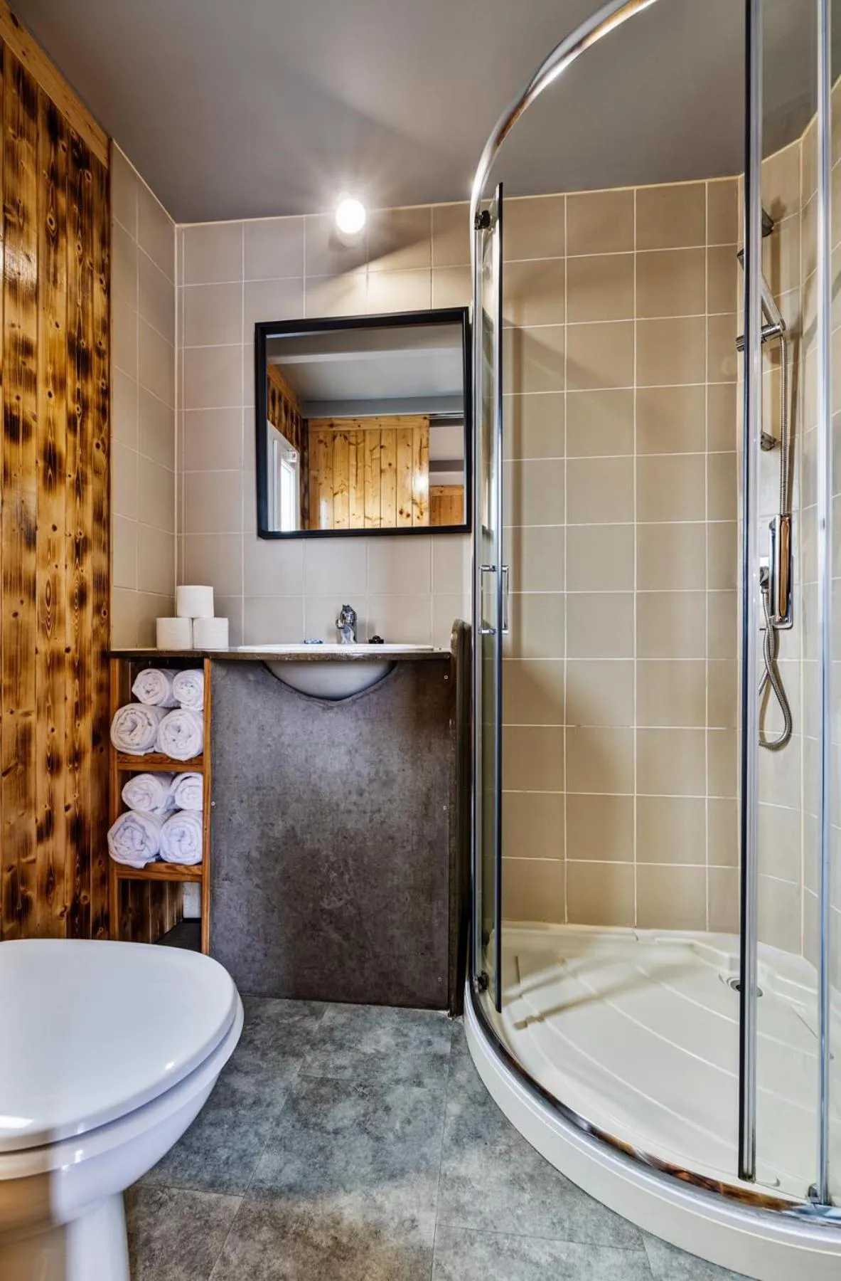 Bathroom in PenichePraia - Bungalows, Campers & SPA