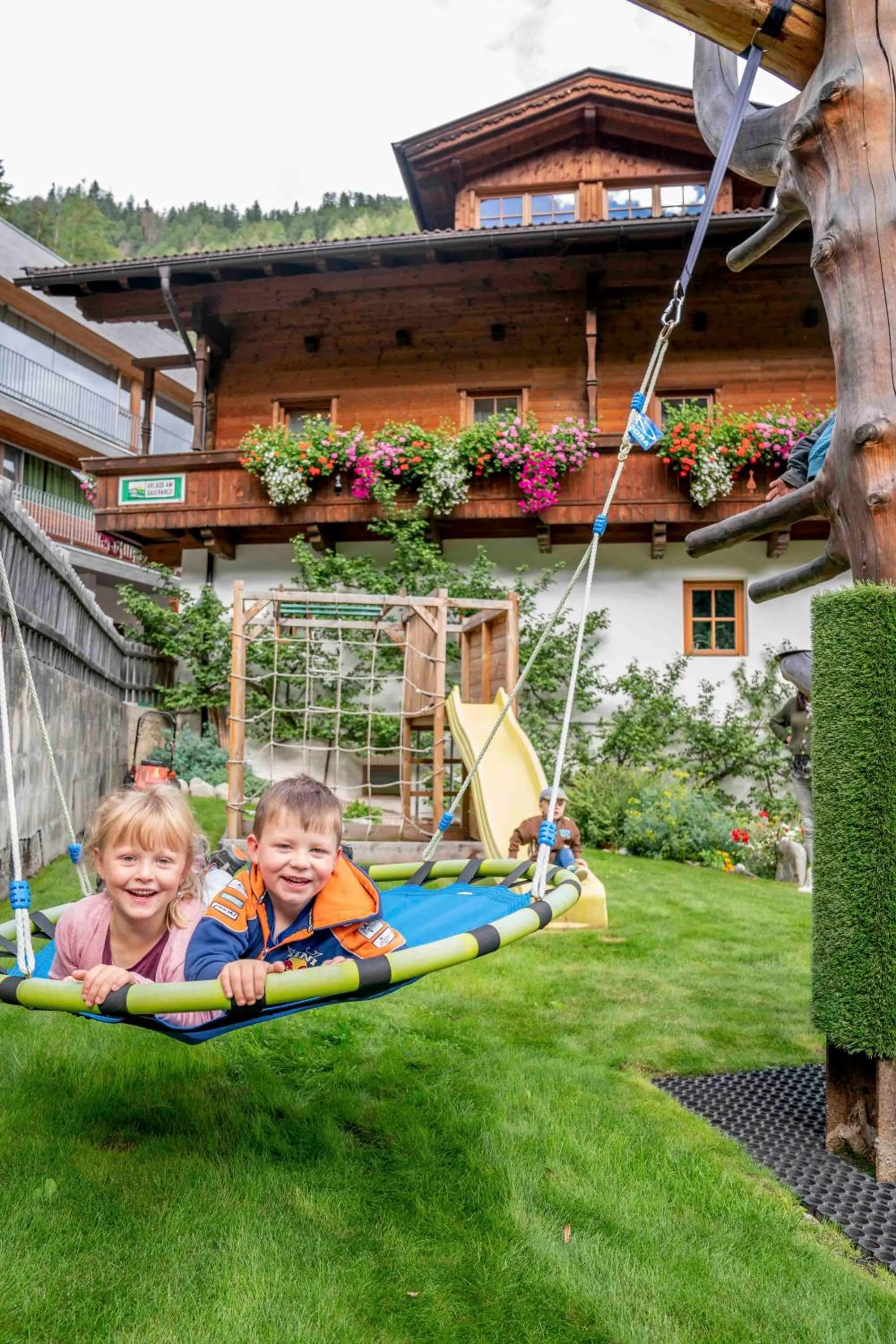 Children play ground in Ruggenthalerhof