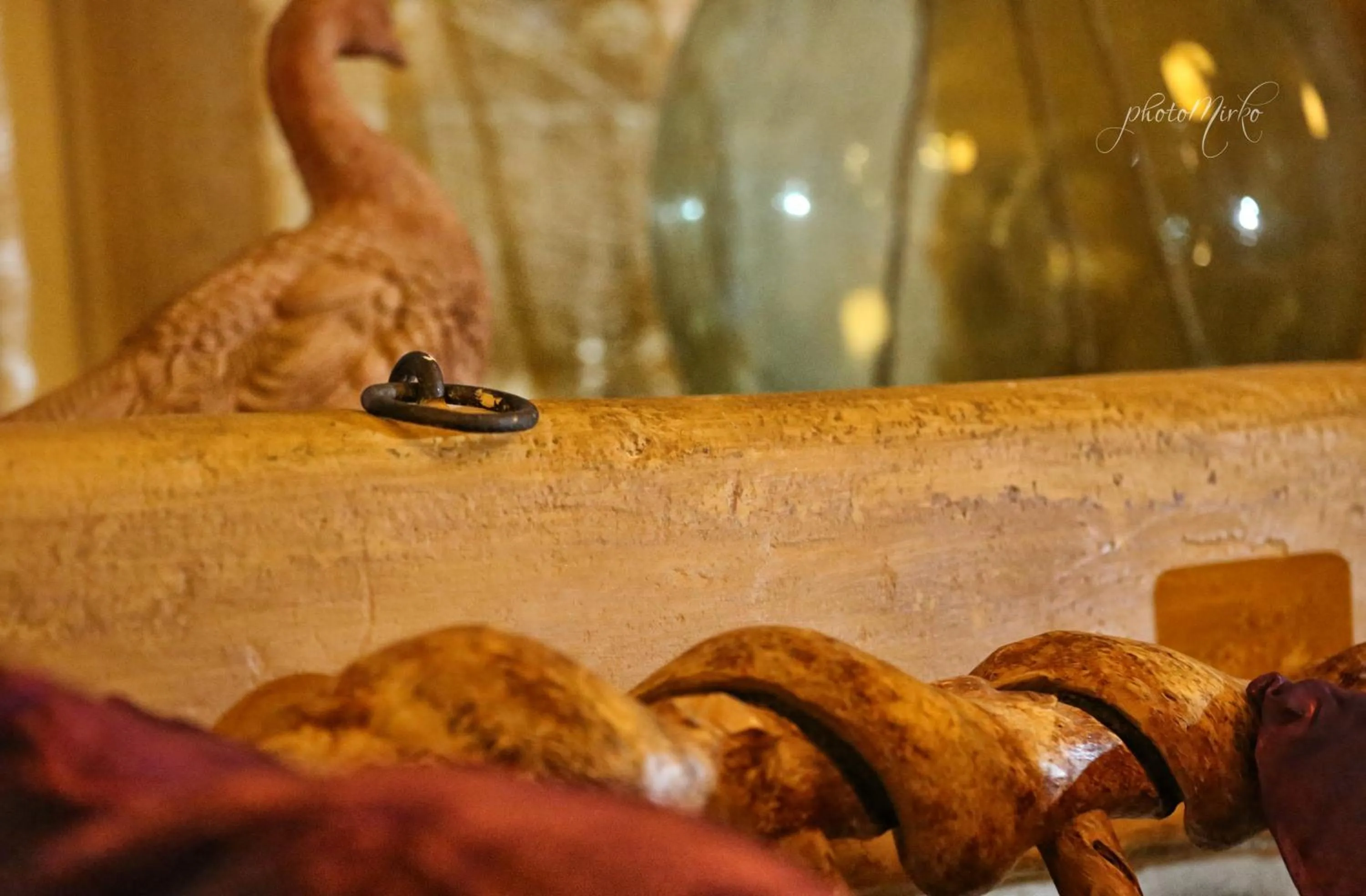 Decorative detail in Domus Decclesiis