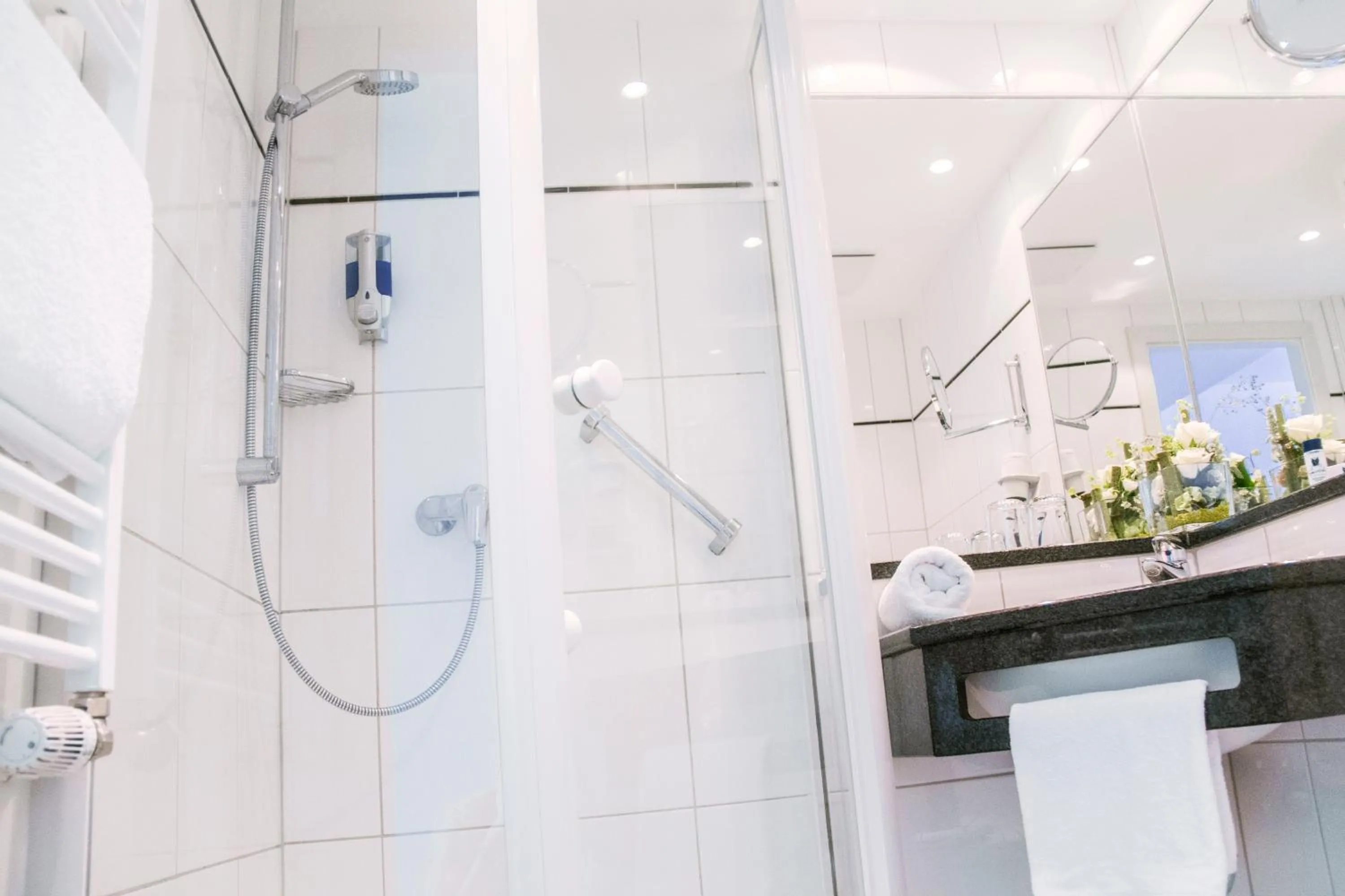 Bathroom in Stausee-Hotel