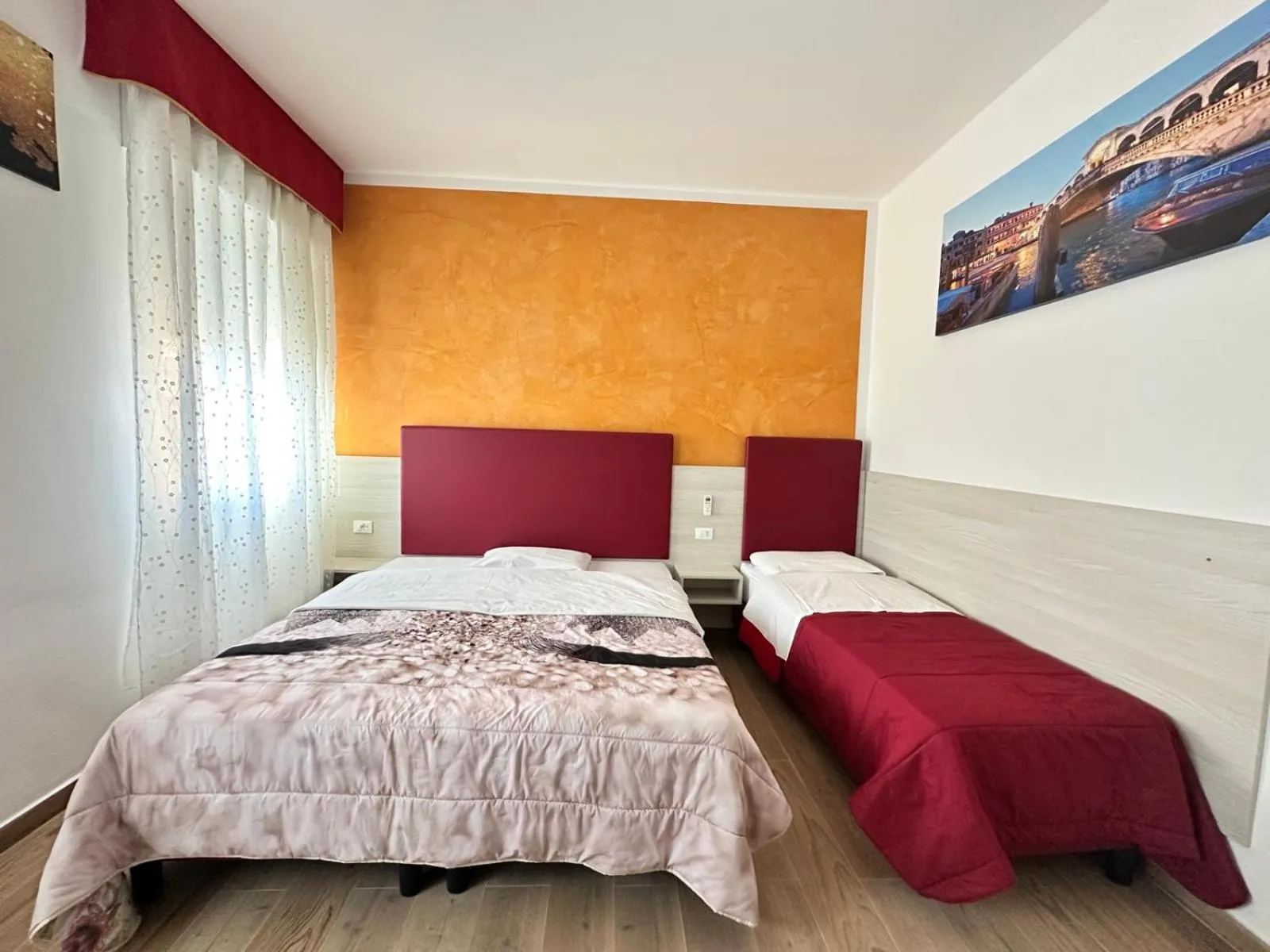 Bedroom, Bed in Vacation Venice Rooms