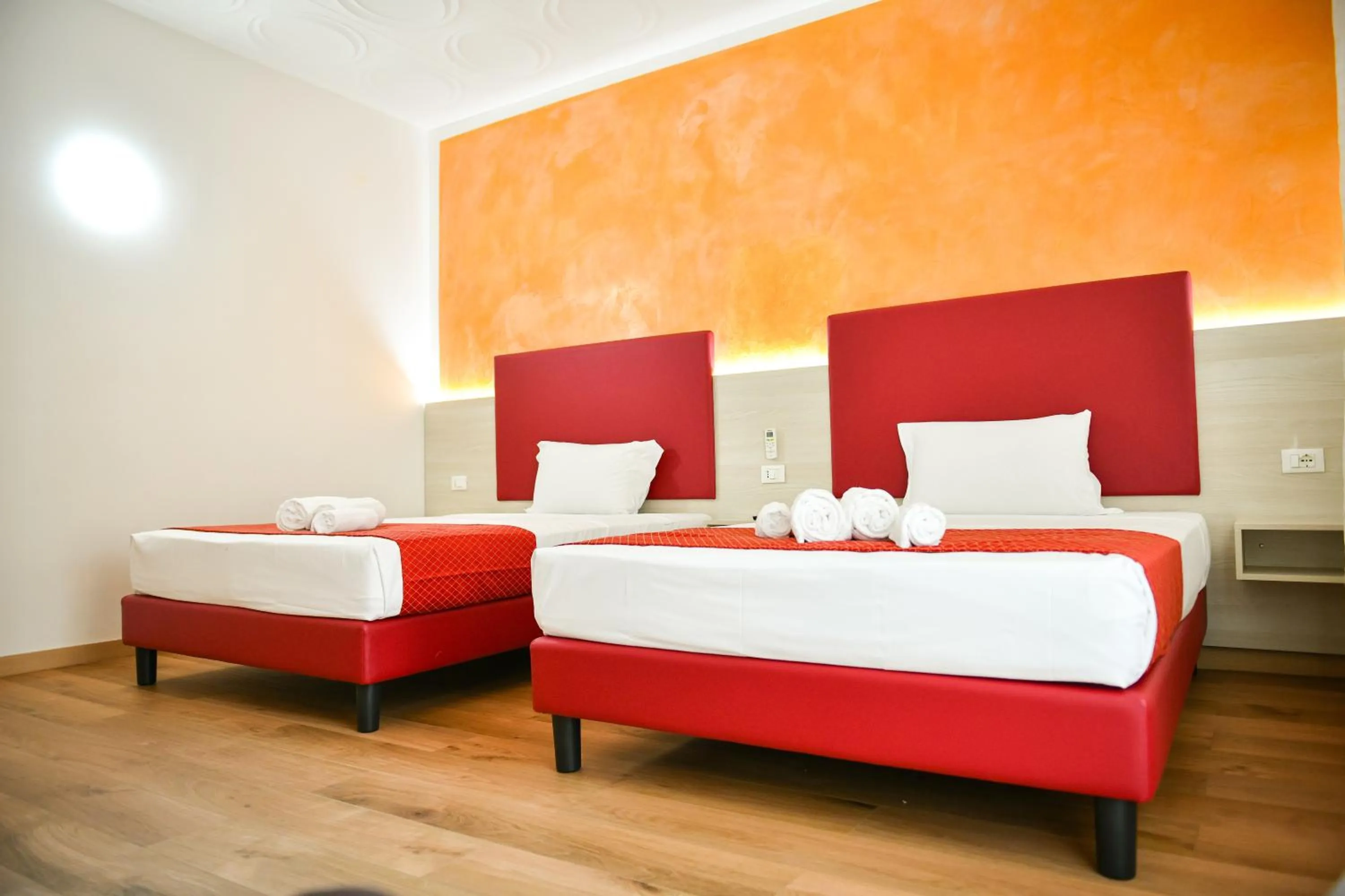 Bed in Vacation Venice Rooms