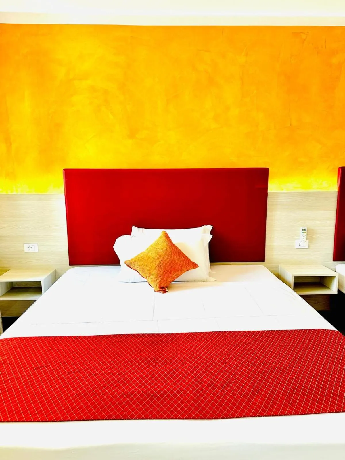 Bed in Vacation Venice Rooms