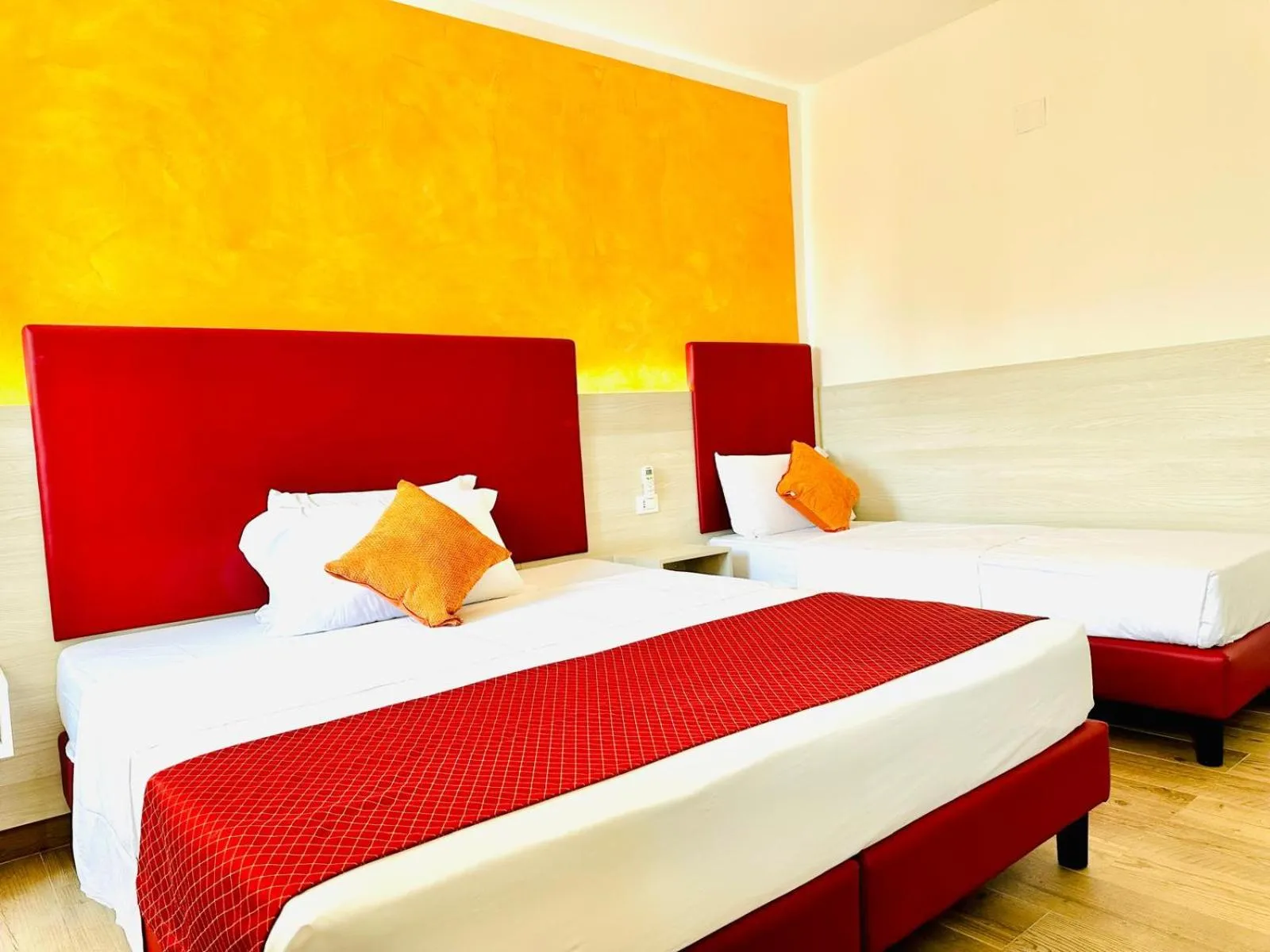 Bed in Vacation Venice Rooms