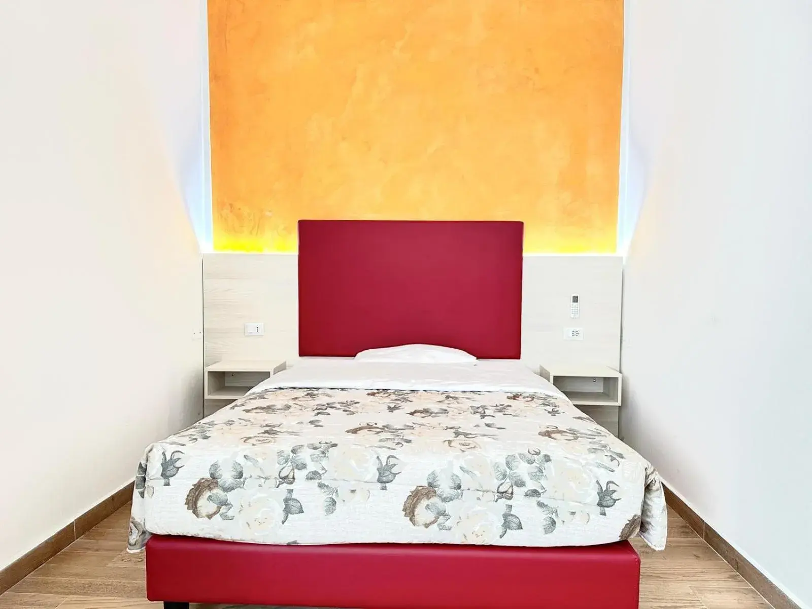 Bed in Vacation Venice Rooms Bed in Vacation Venice Rooms