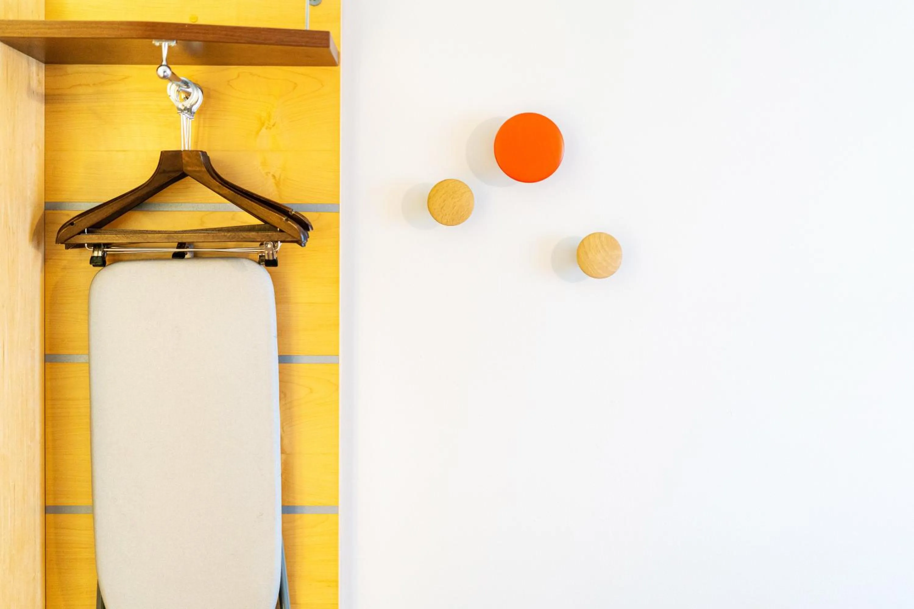 Photo of the whole room in Holiday Inn Express Dundee by IHG