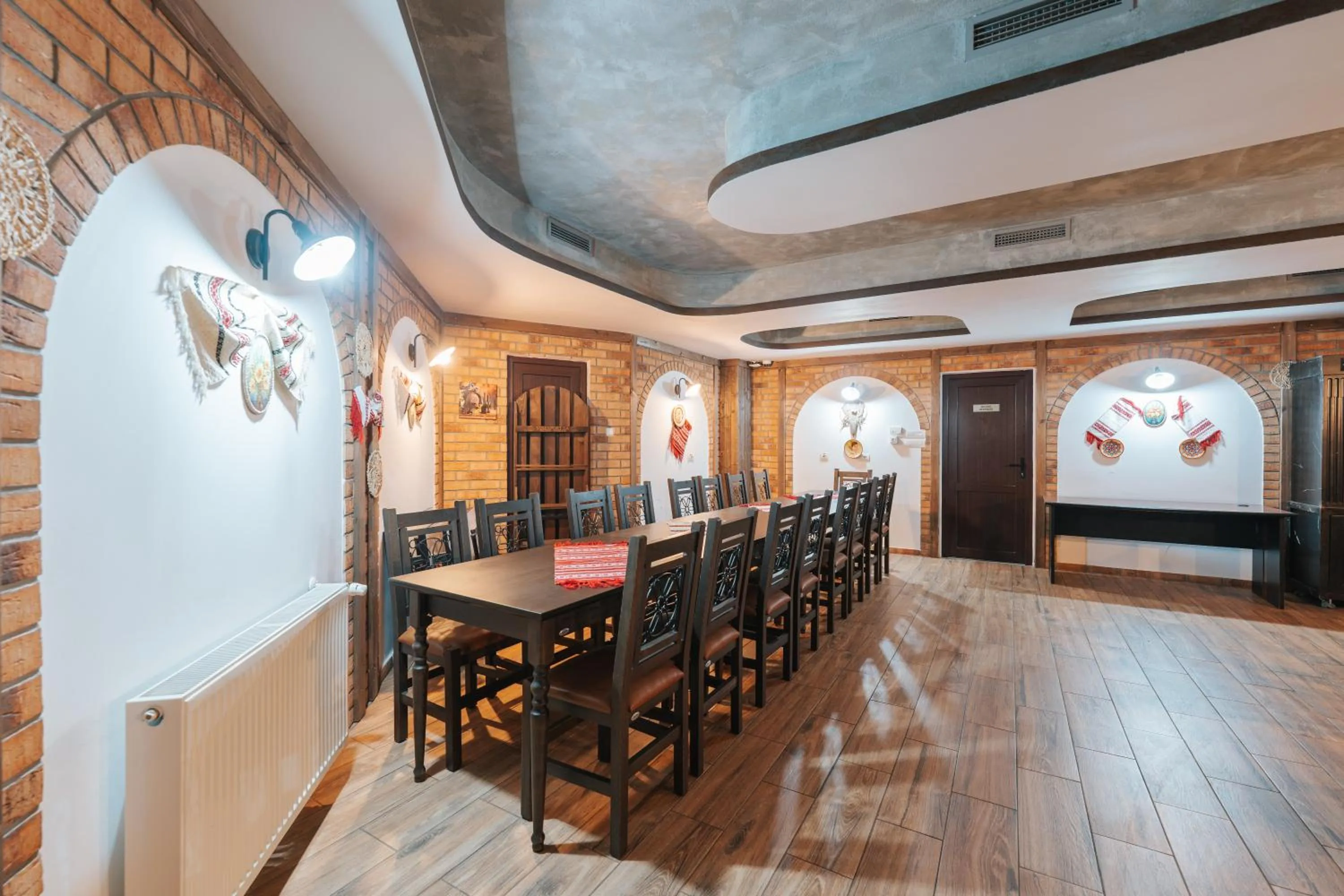 Restaurant/places to eat in Hotel Ski&Sky