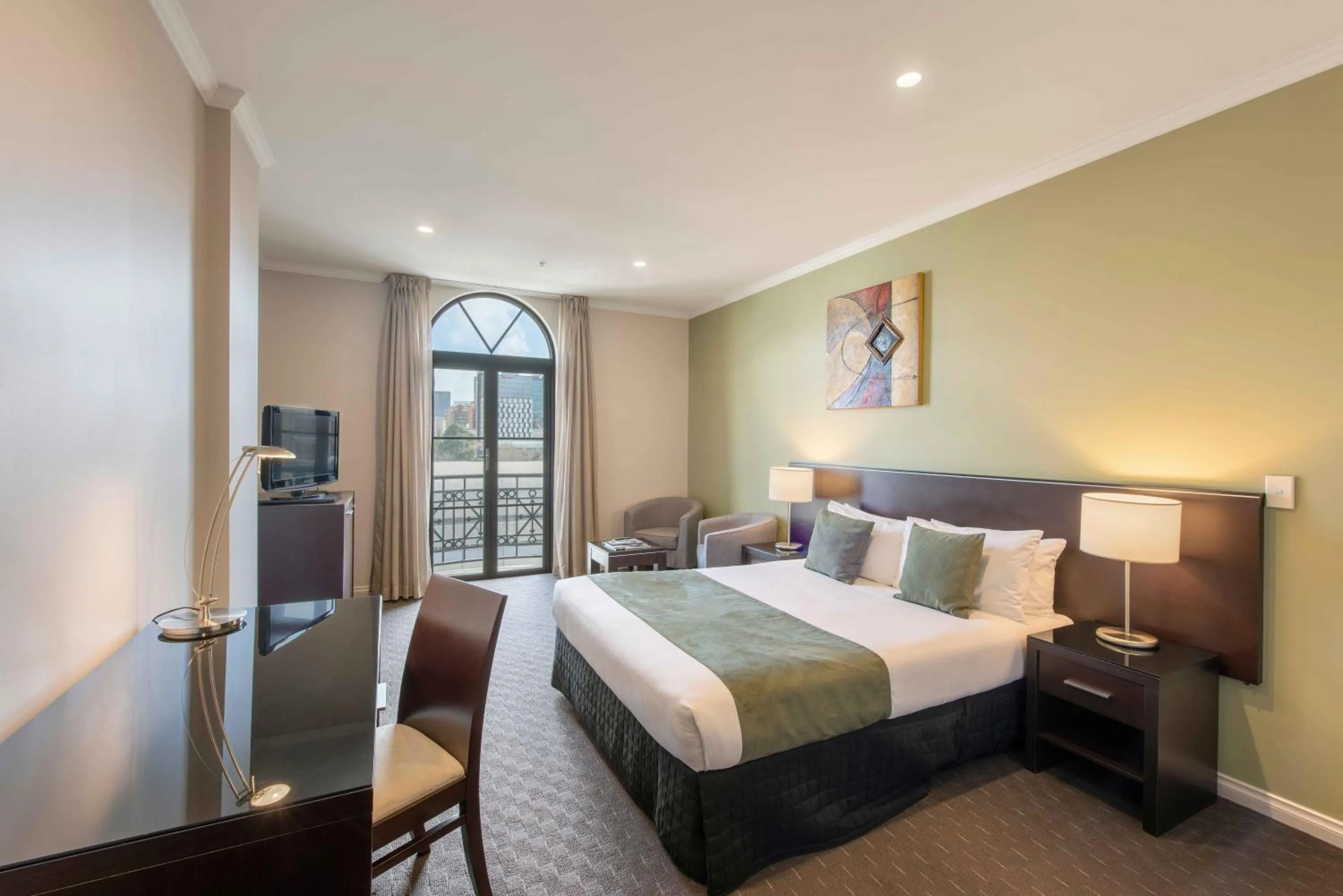 Seating area, Bed in Frome Apartments