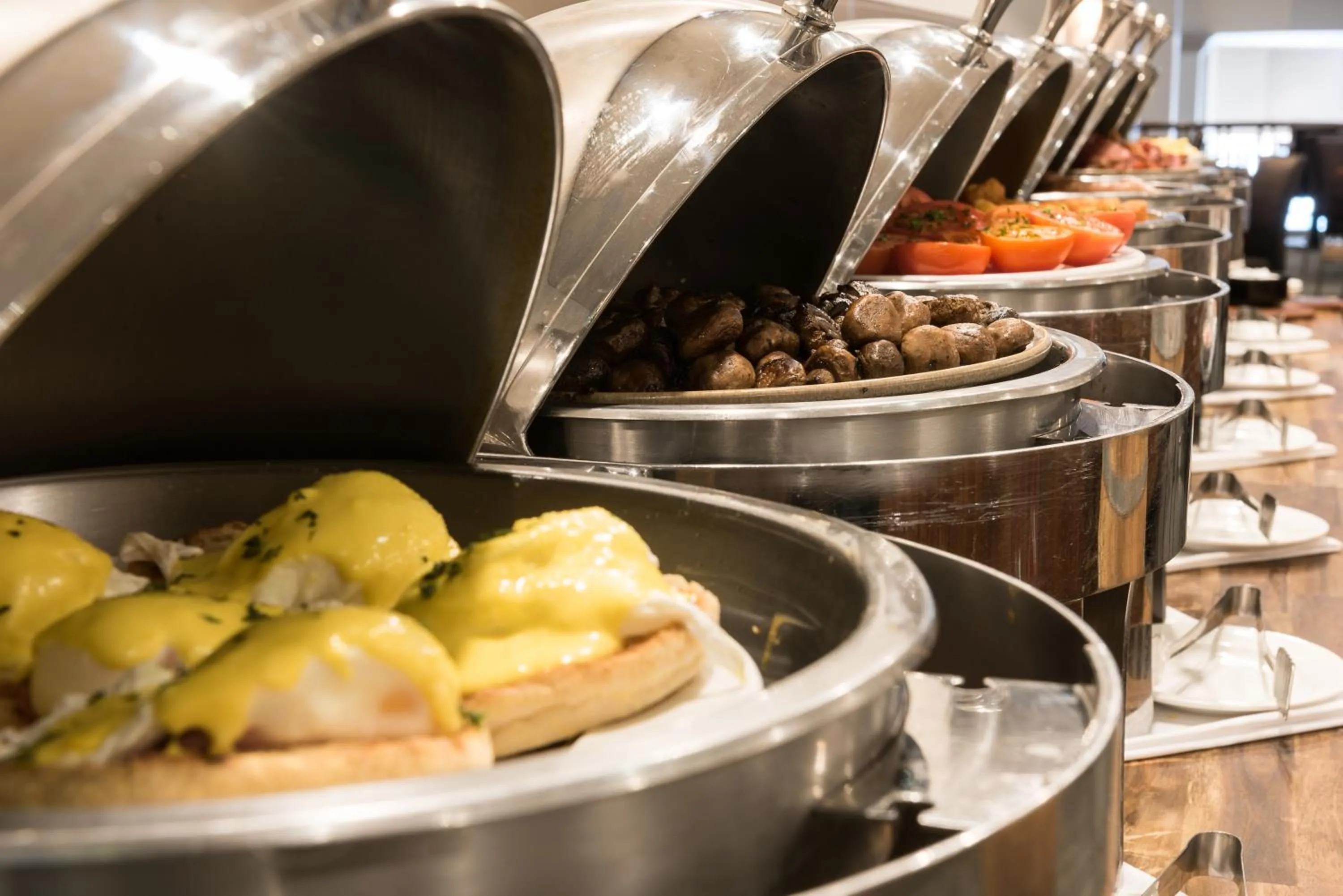 Buffet breakfast in Hotel Grand Chancellor Adelaide