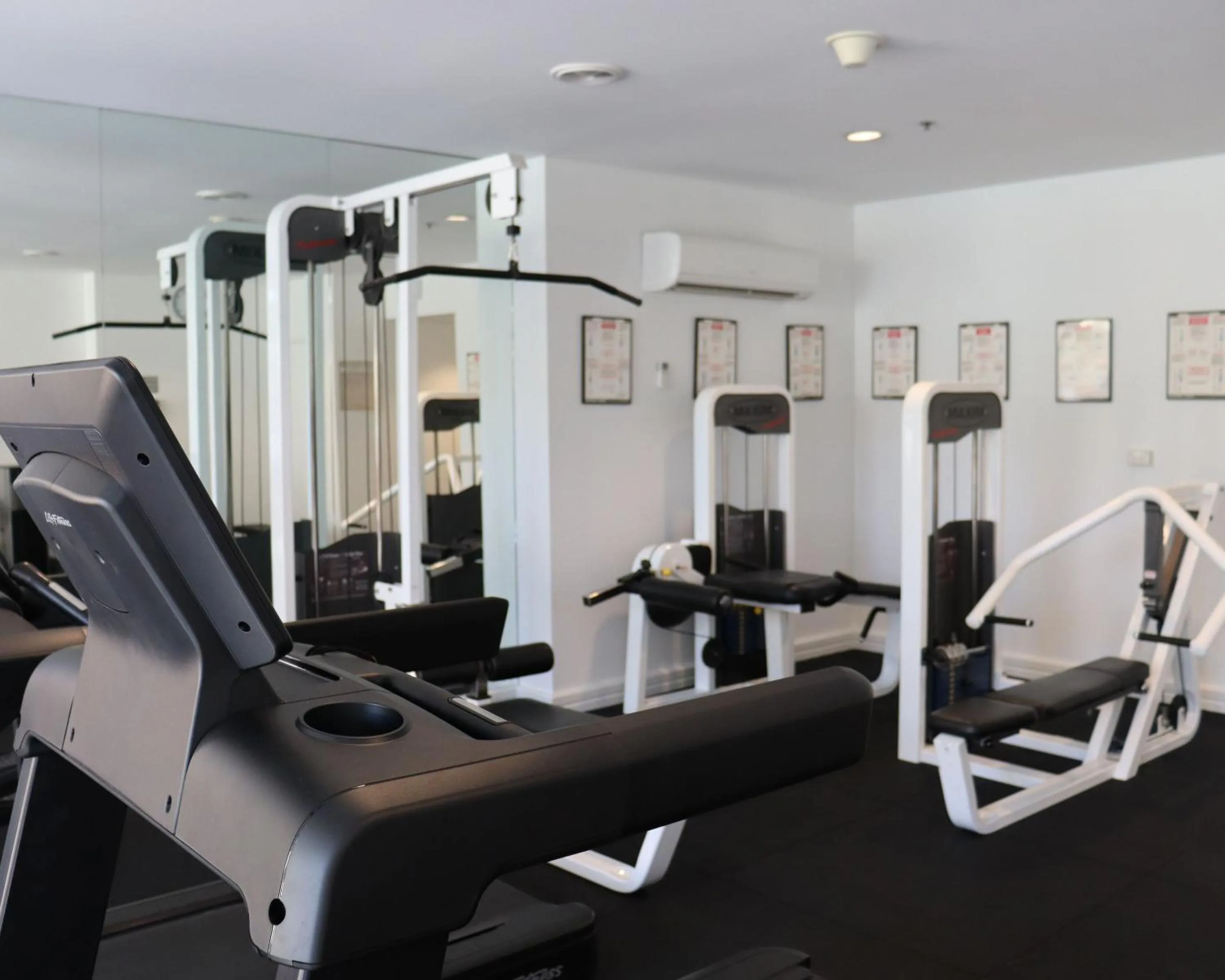 Fitness centre/facilities in Hotel Grand Chancellor Adelaide