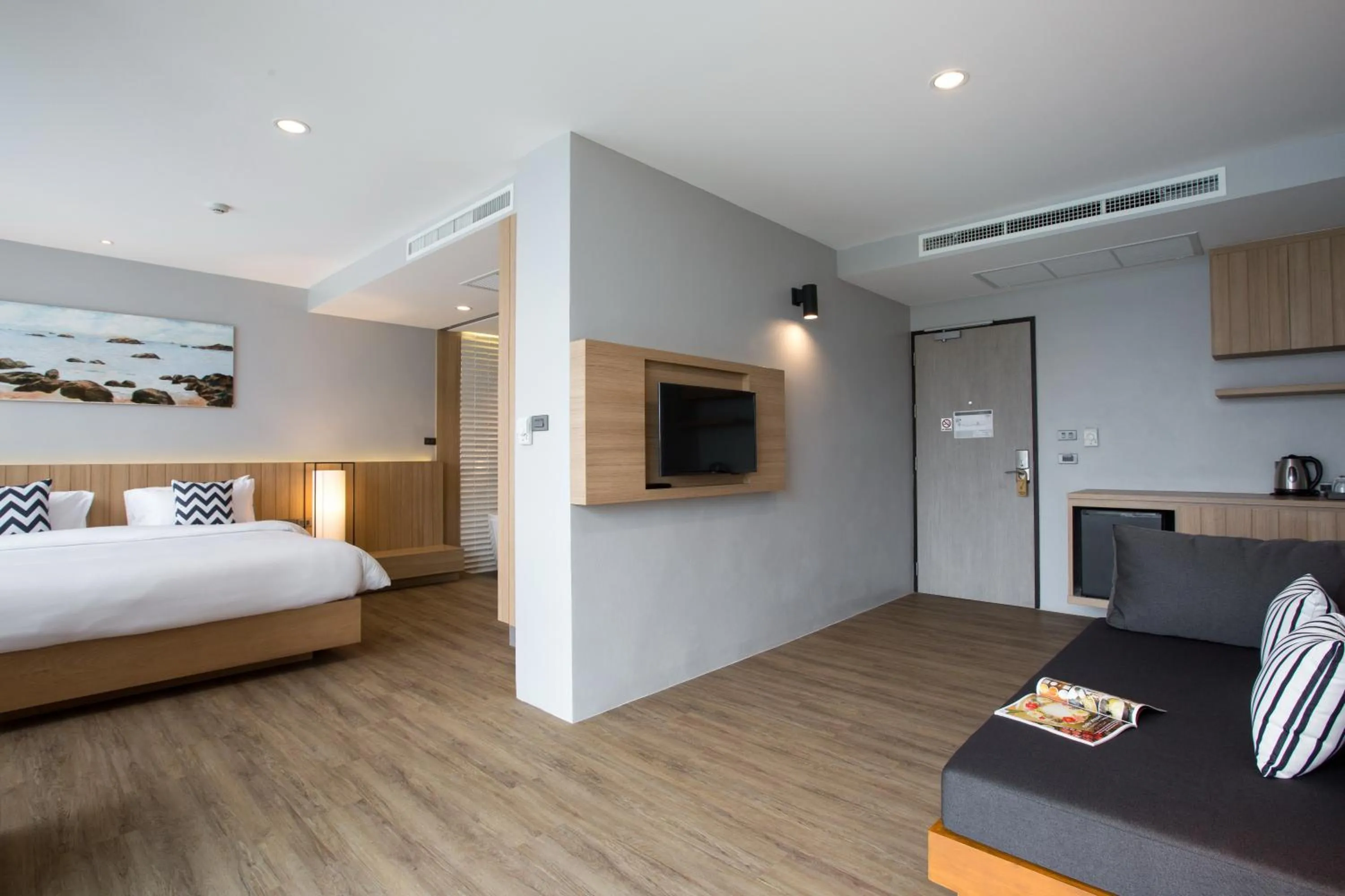 Photo of the whole room, Bed in Asira Boutique HuaHin