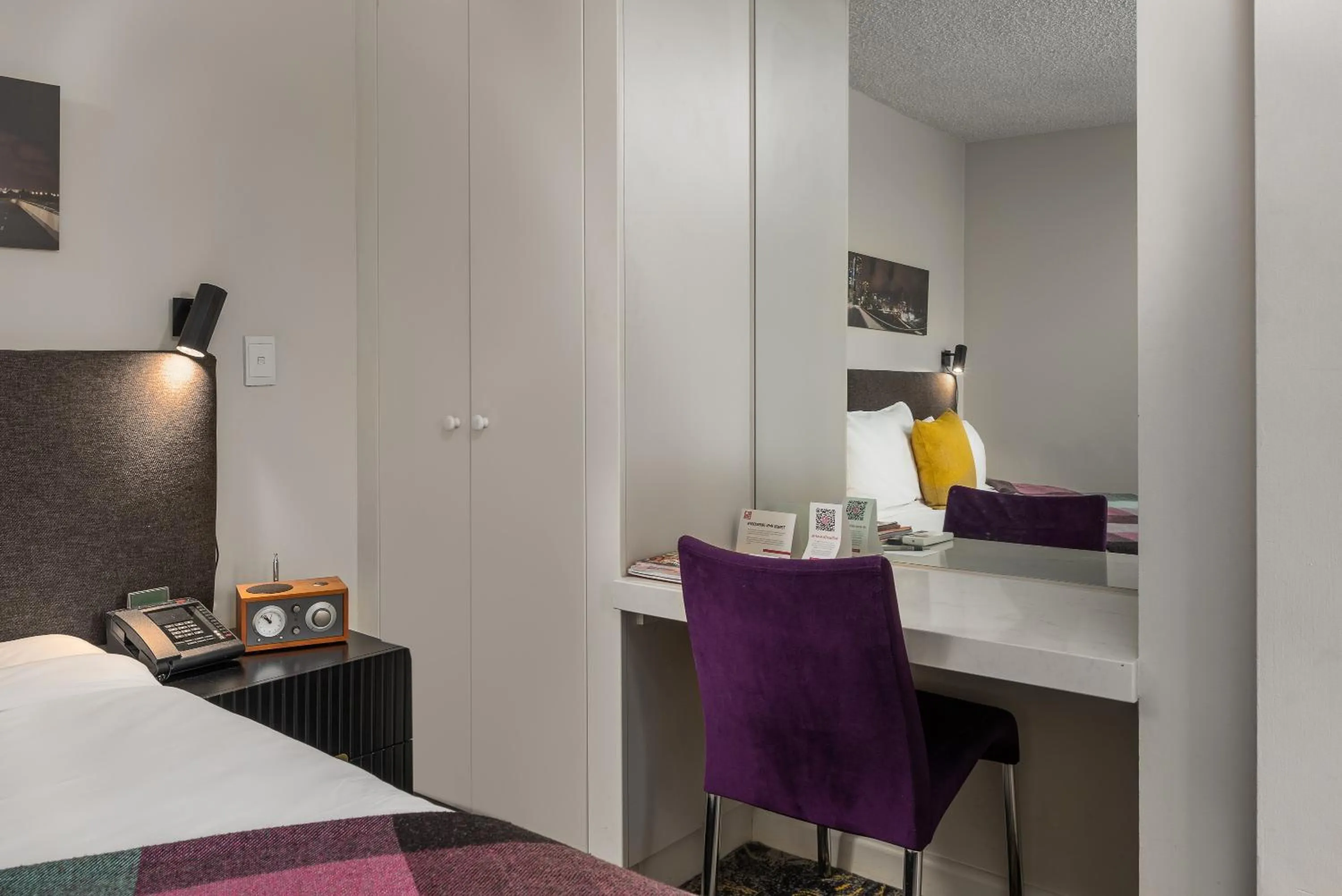 Guests, Bed in City Limits Hotel Apartments