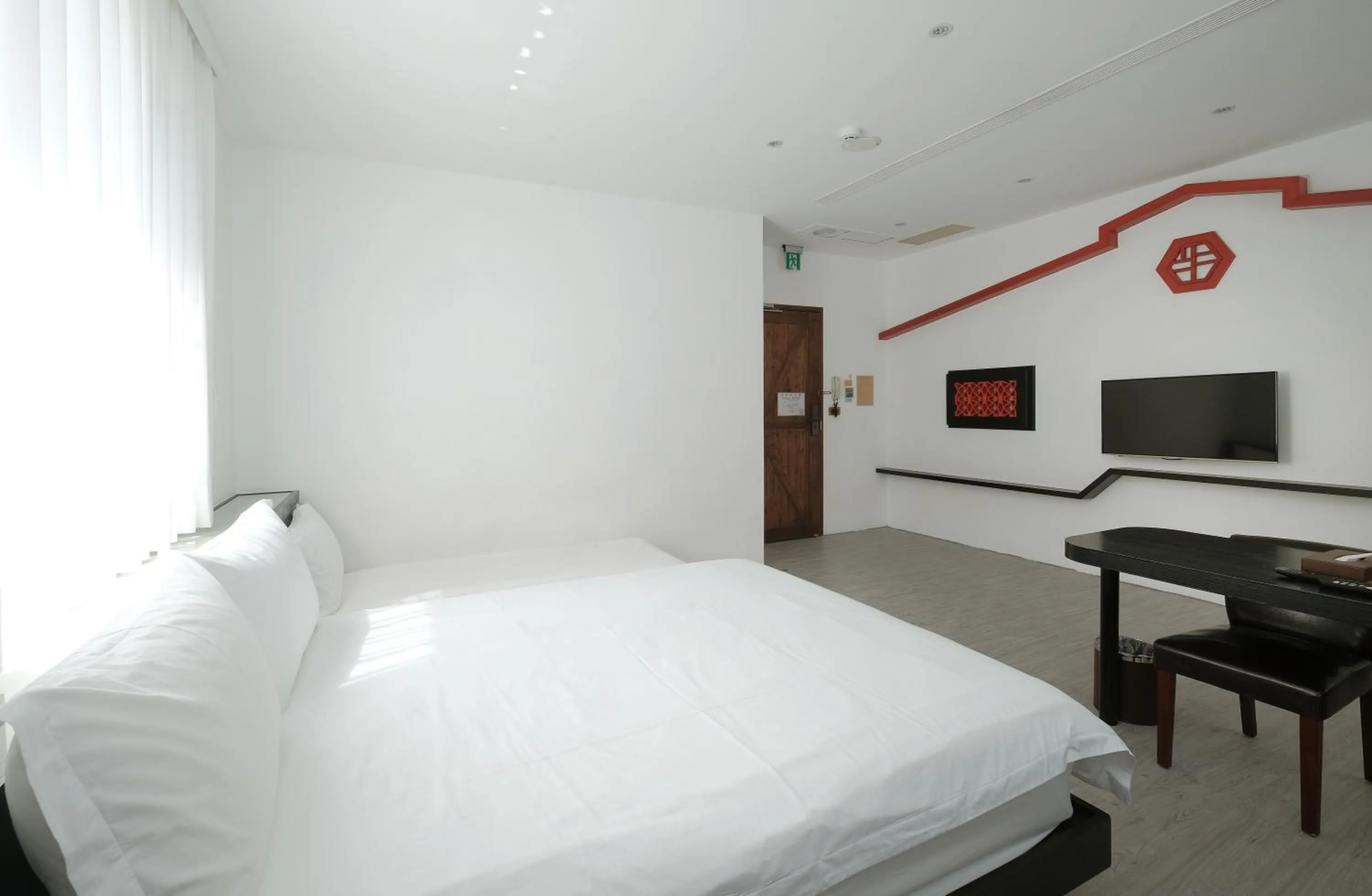 Photo of the whole room, Bed in Journey Hostel