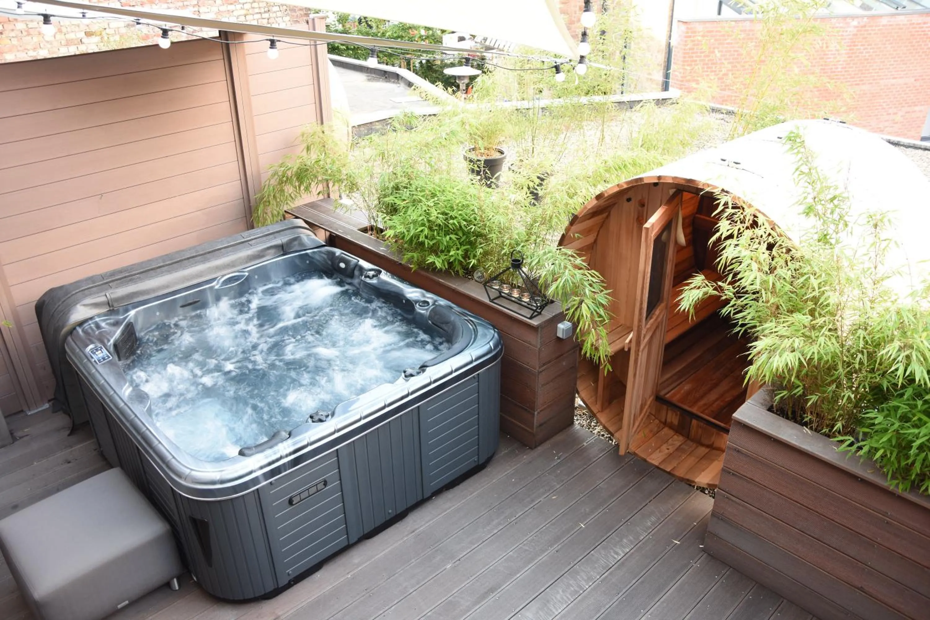 Suite 40 Jacuzzi & Sauna by Malmedreams