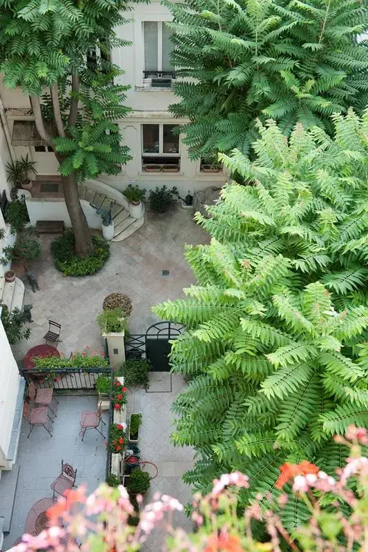 Property building in Hotel des Bains Property building in Hotel des Bains