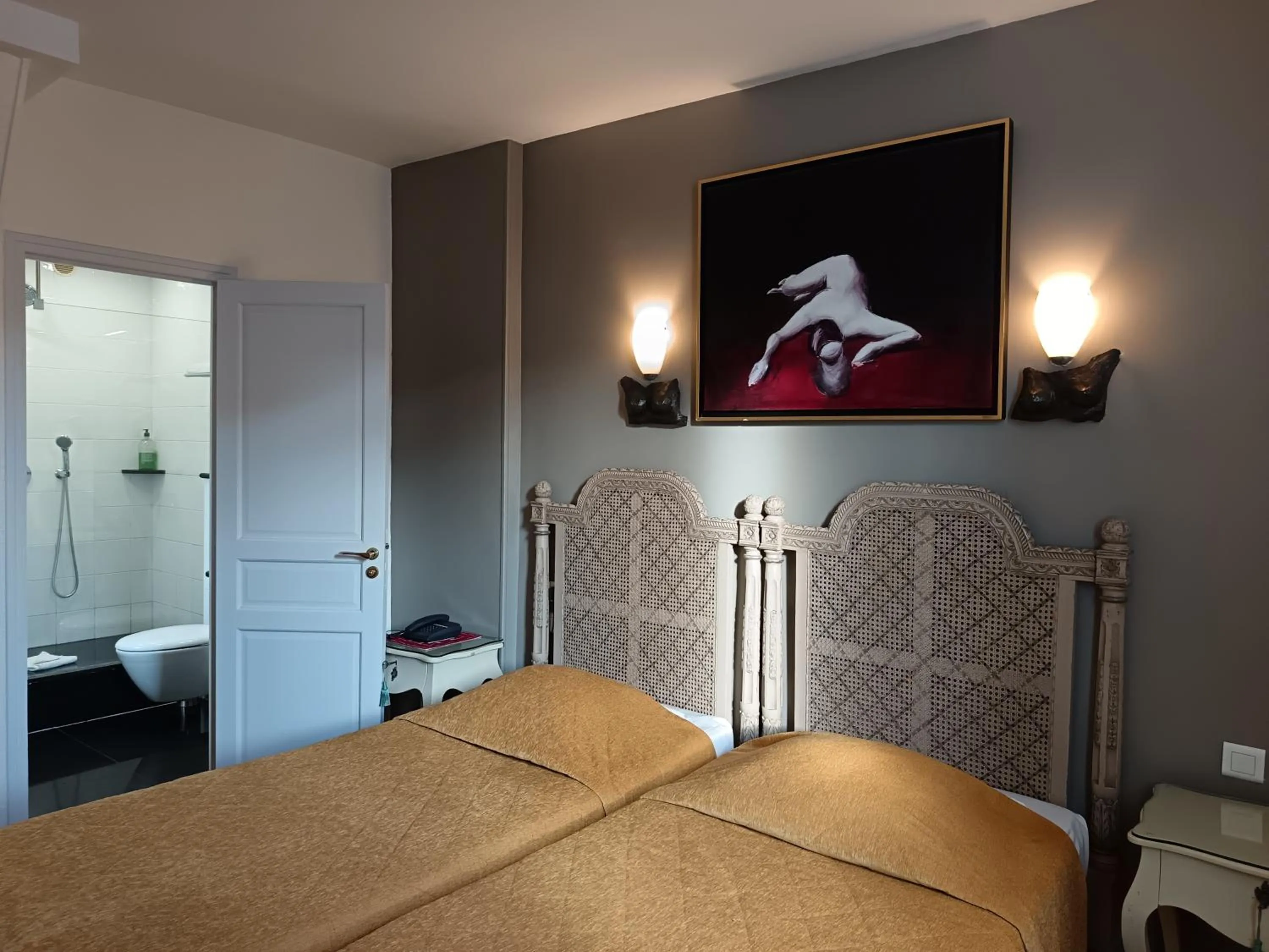 Bed in Hotel des Bains