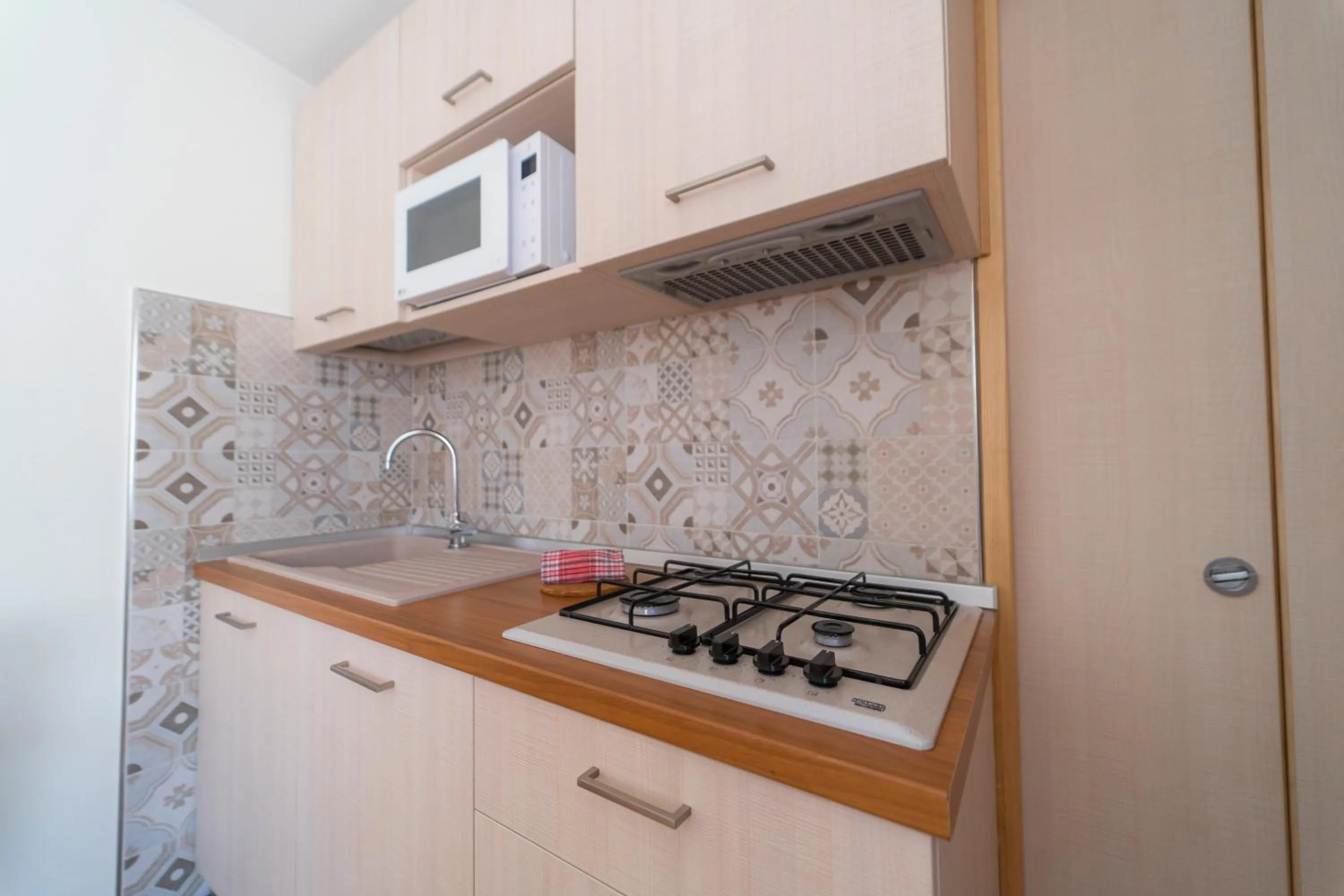Kitchen or kitchenette in Casa Vacanza San Pietro