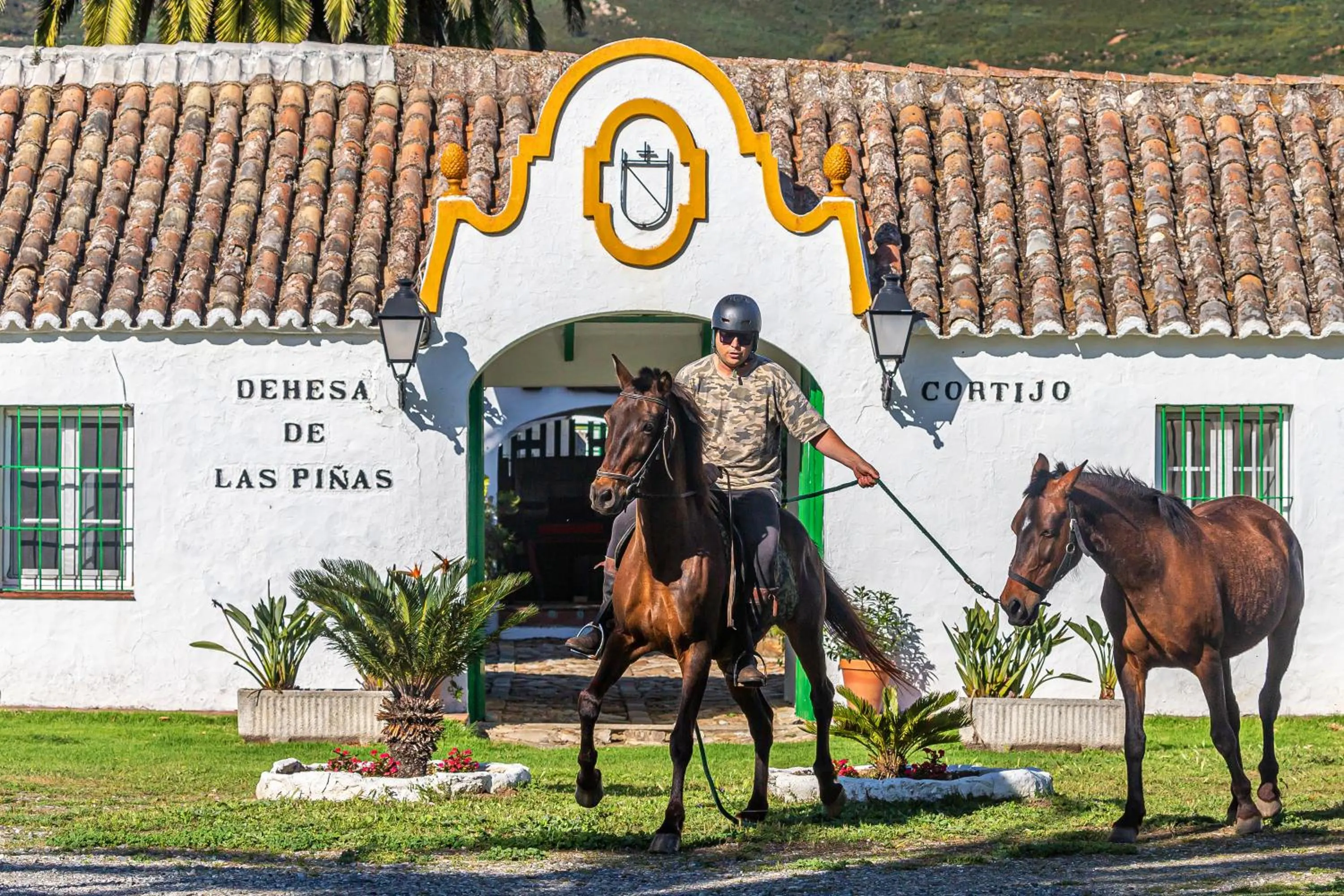 People in Hotel-Apart CORTIJO LAS PIÑAS