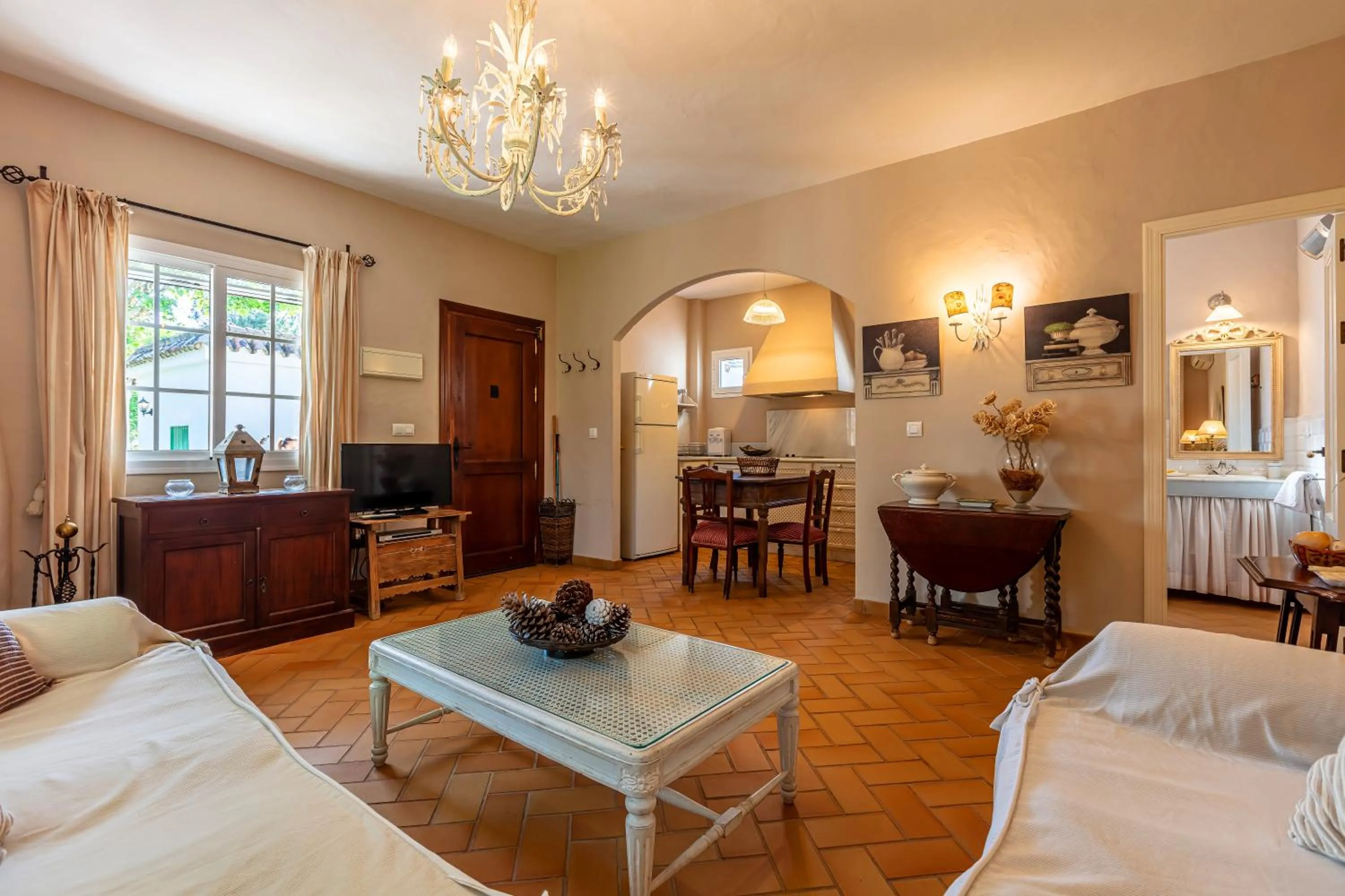 Living room, Bed in Hotel-Apart CORTIJO LAS PIÑAS