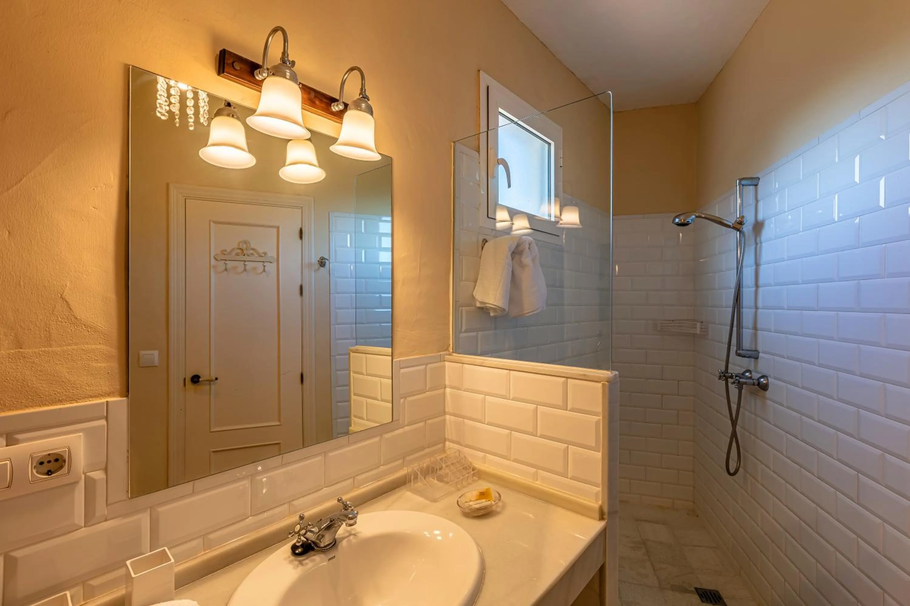 Shower in Hotel-Apart CORTIJO LAS PIÑAS