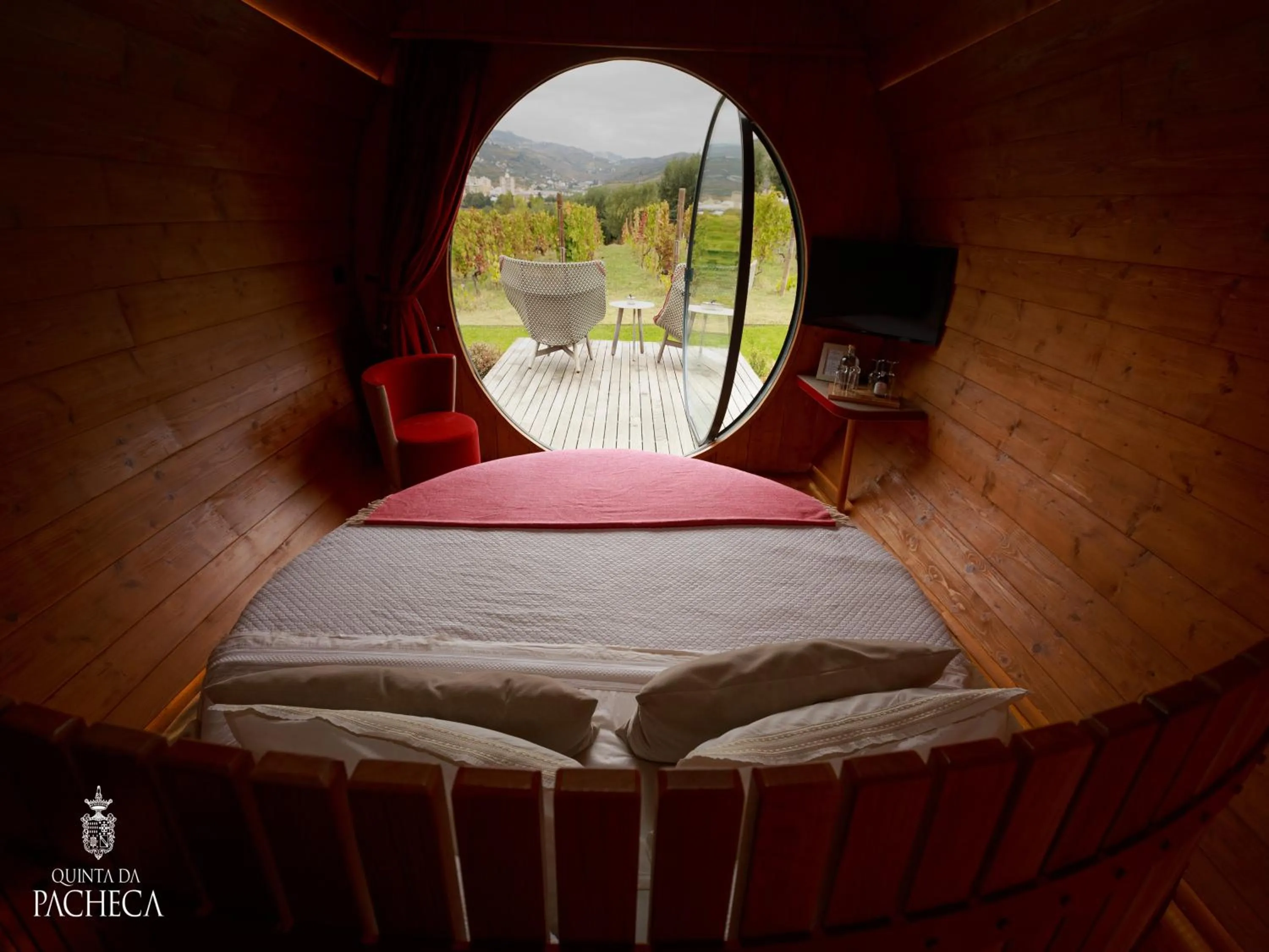 Photo of the whole room, Bed in Pacheca The Wine House Hotel e Spa - Quinta da Pacheca