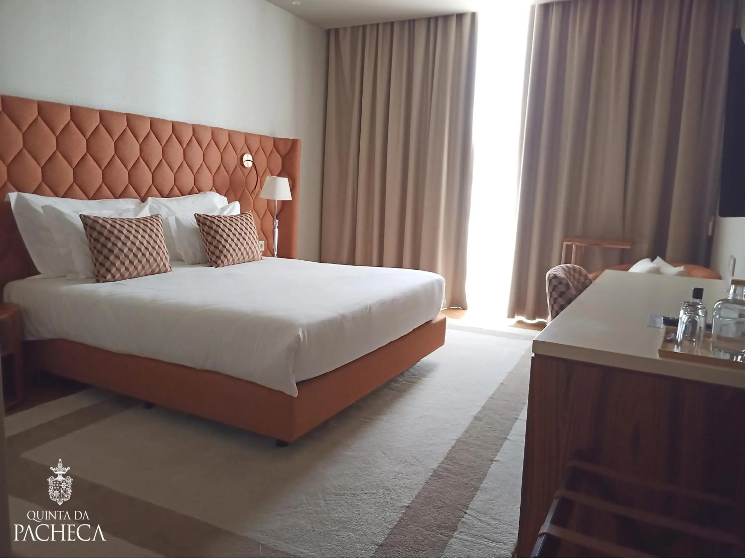 Photo of the whole room, Bed in Pacheca The Wine House Hotel e Spa - Quinta da Pacheca Photo of the whole room, Bed in Pacheca The Wine House Hotel e Spa - Quinta da Pacheca