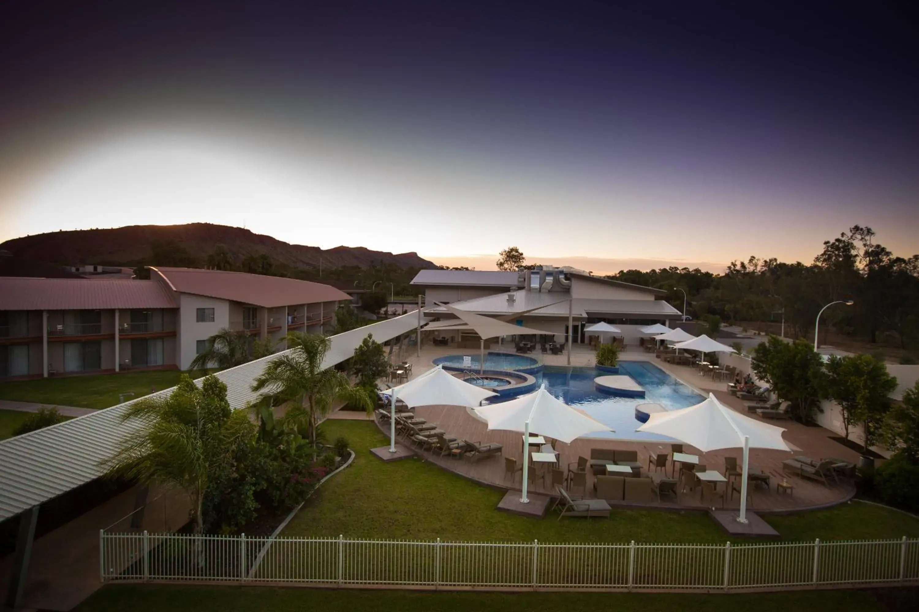 Property building in Crowne Plaza Alice Springs Lasseters by IHG Property building in Crowne Plaza Alice Springs Lasseters by IHG