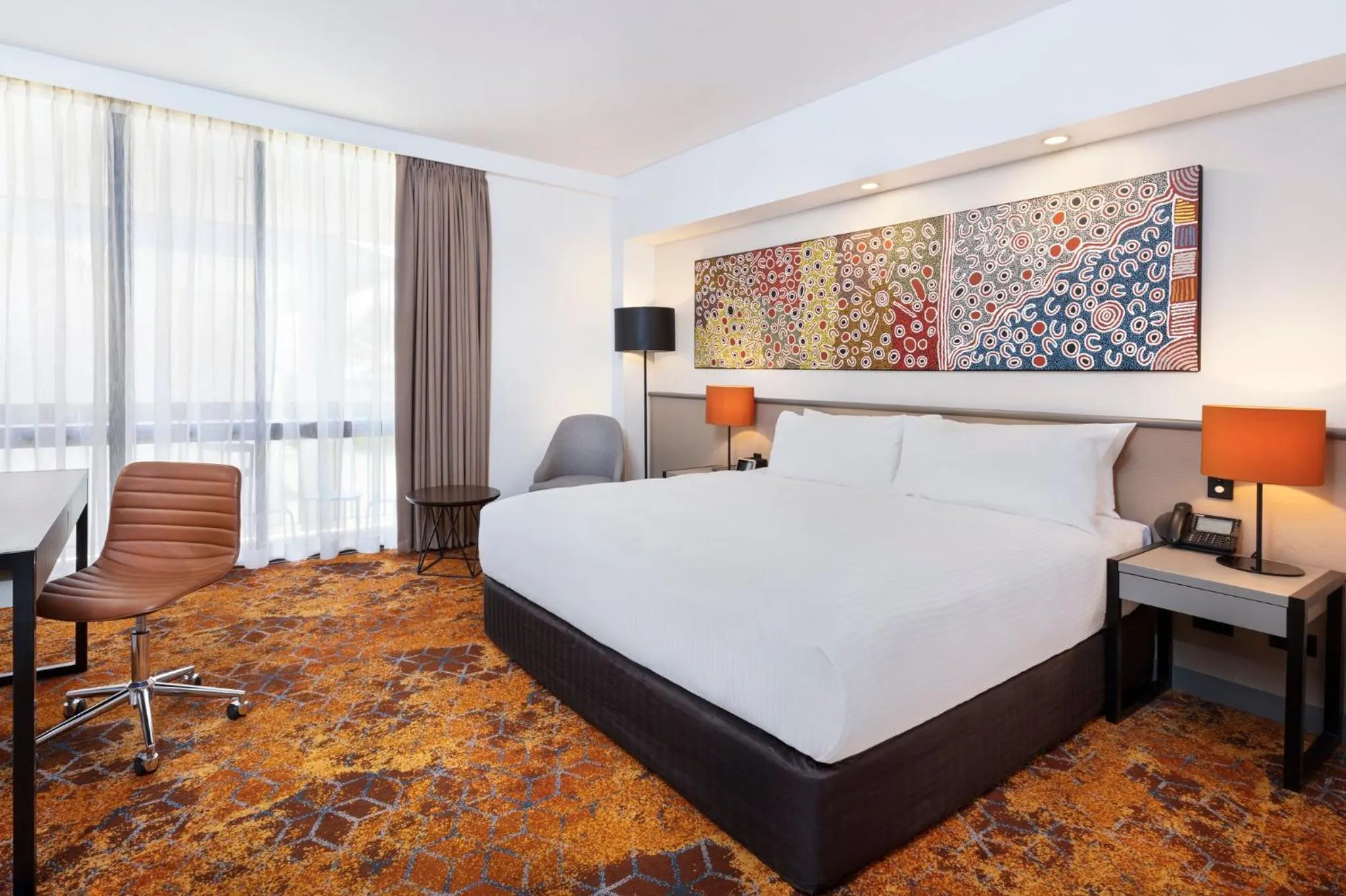 Photo of the whole room, Bed in Crowne Plaza Alice Springs Lasseters by IHG