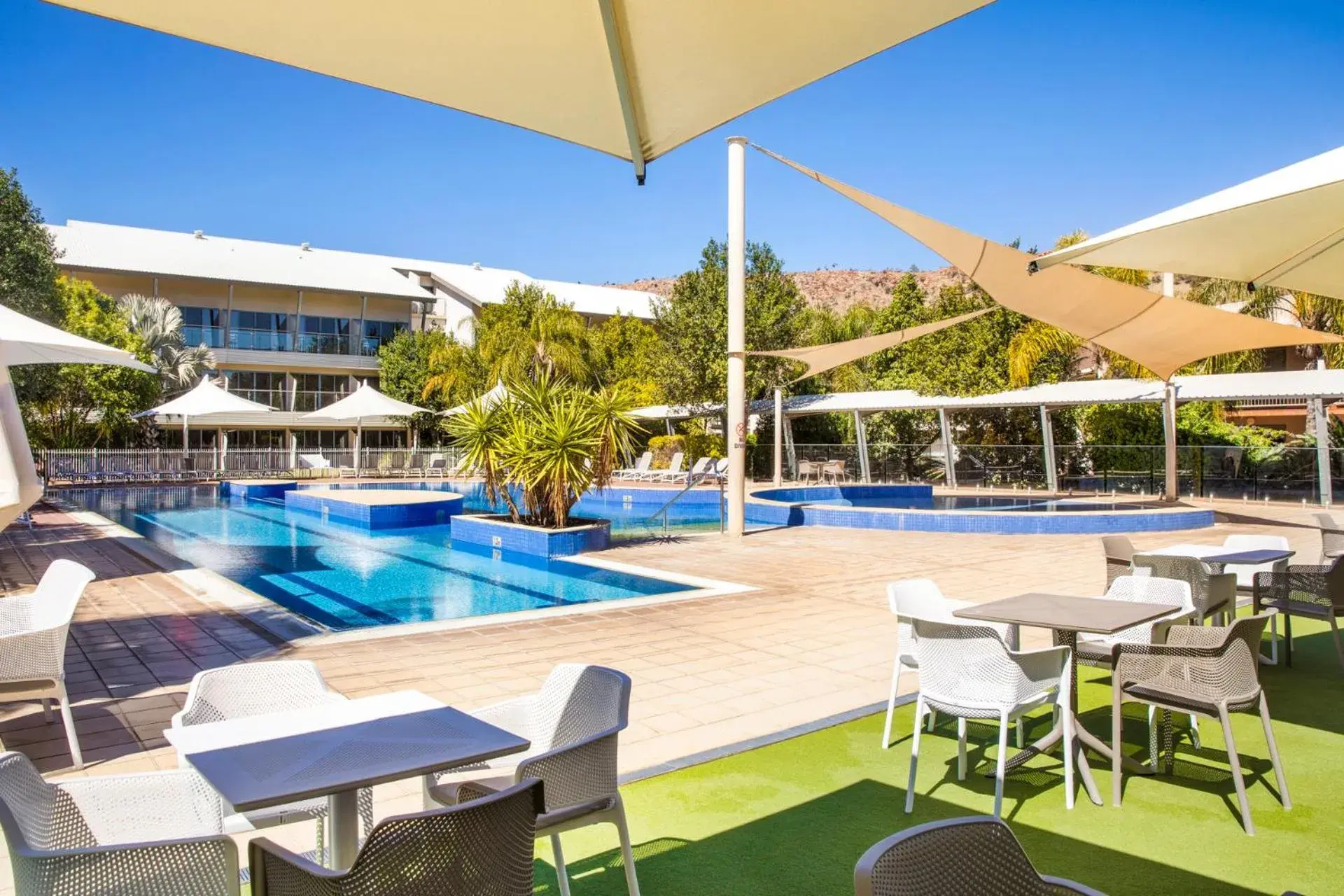 Swimming pool in Crowne Plaza Alice Springs Lasseters by IHG Swimming pool in Crowne Plaza Alice Springs Lasseters by IHG
