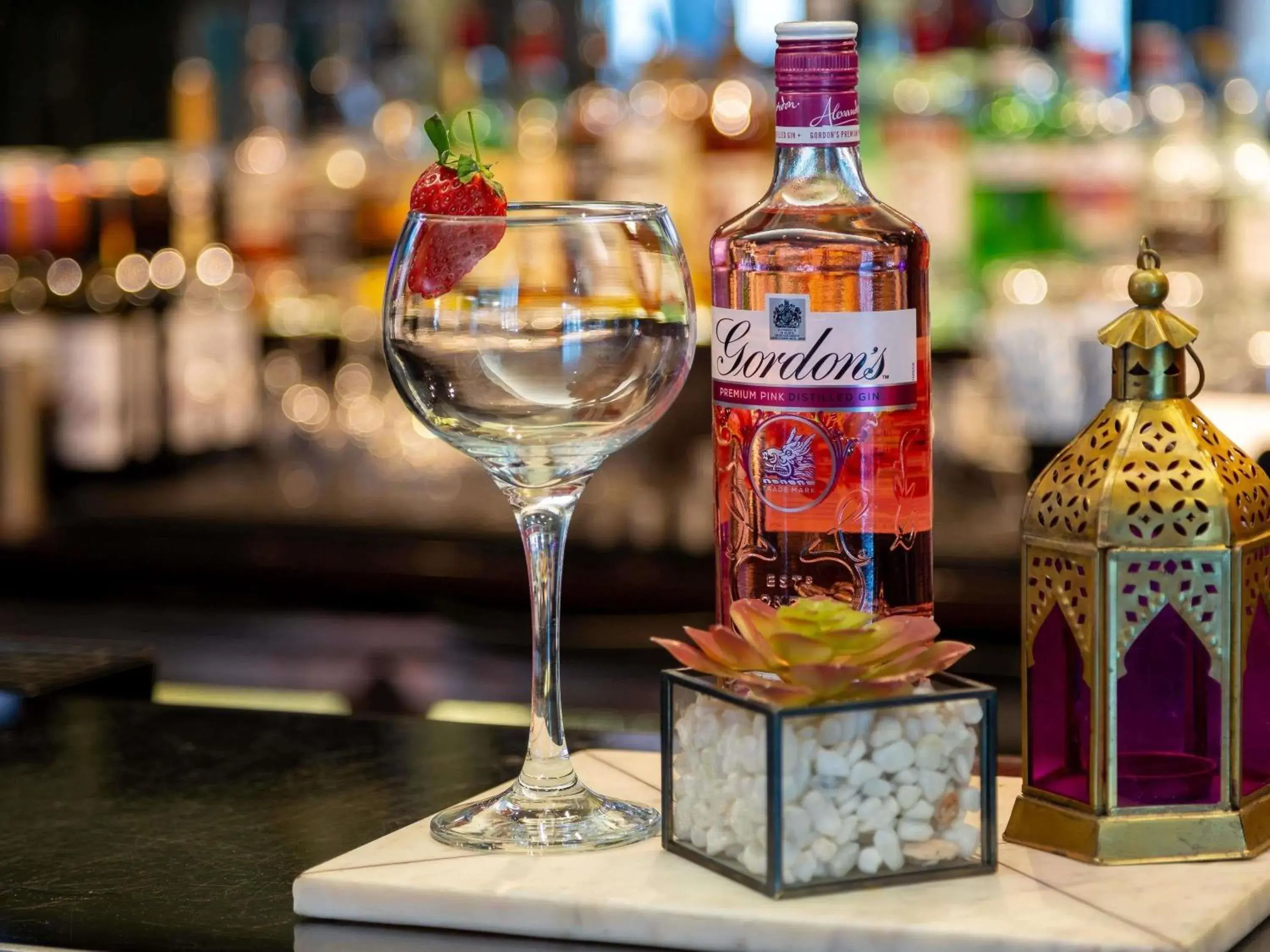 Restaurant/places to eat in ibis Belfast Queens Quarter Restaurant/places to eat in ibis Belfast Queens Quarter