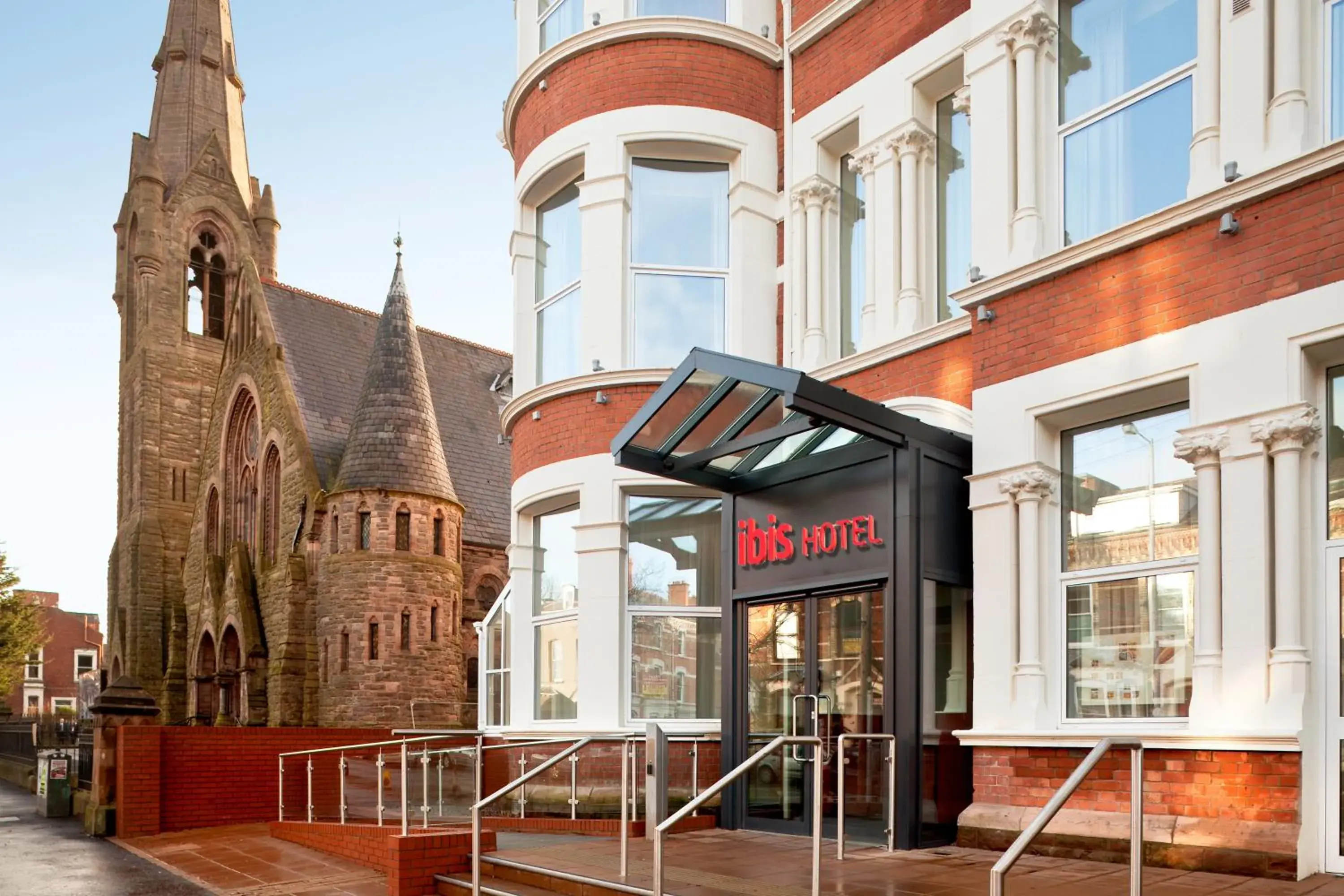 Facade/entrance in ibis Belfast Queens Quarter Facade/entrance in ibis Belfast Queens Quarter