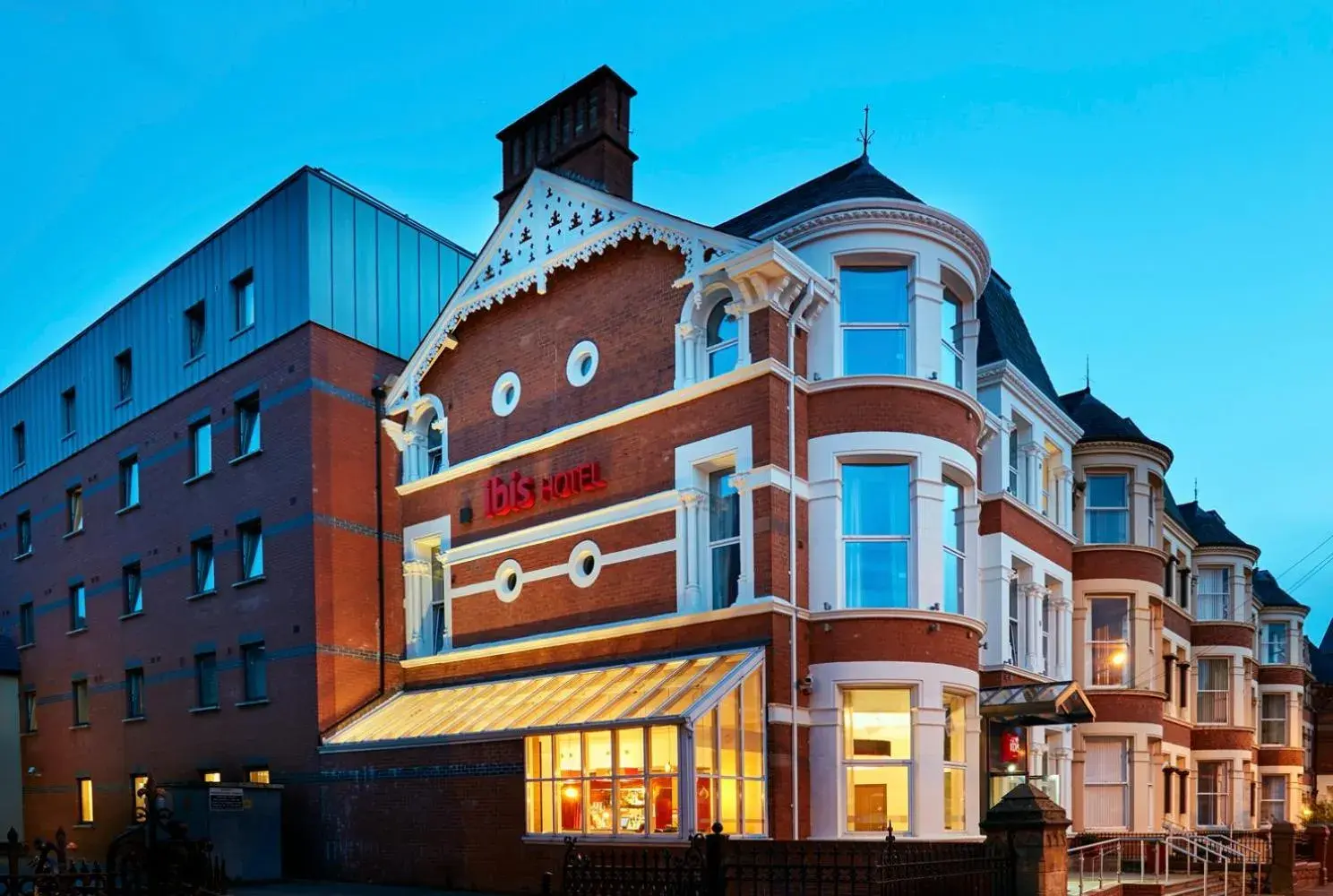 Property building in ibis Belfast Queens Quarter Property building in ibis Belfast Queens Quarter