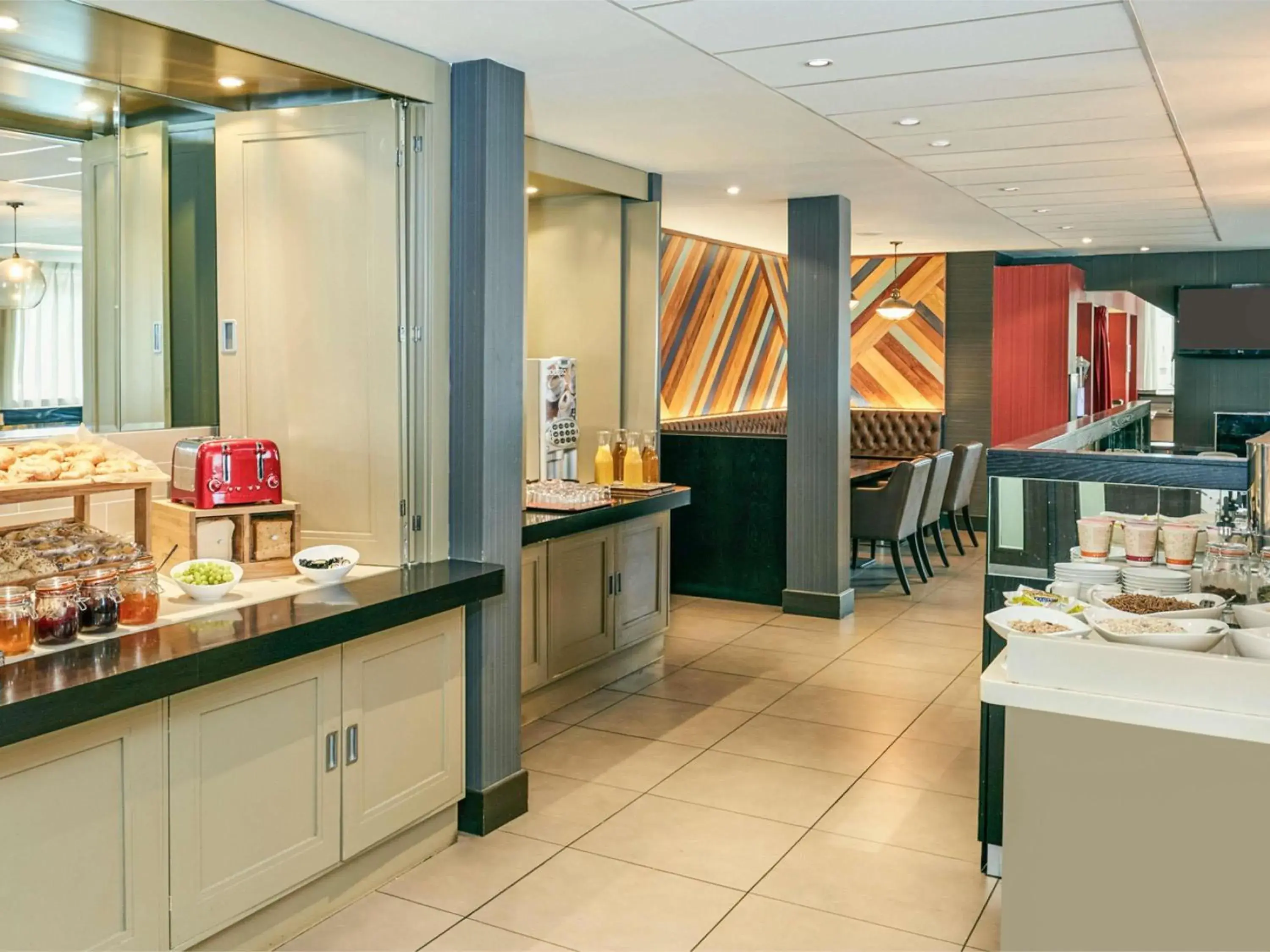 Breakfast in ibis Belfast Queens Quarter Breakfast in ibis Belfast Queens Quarter