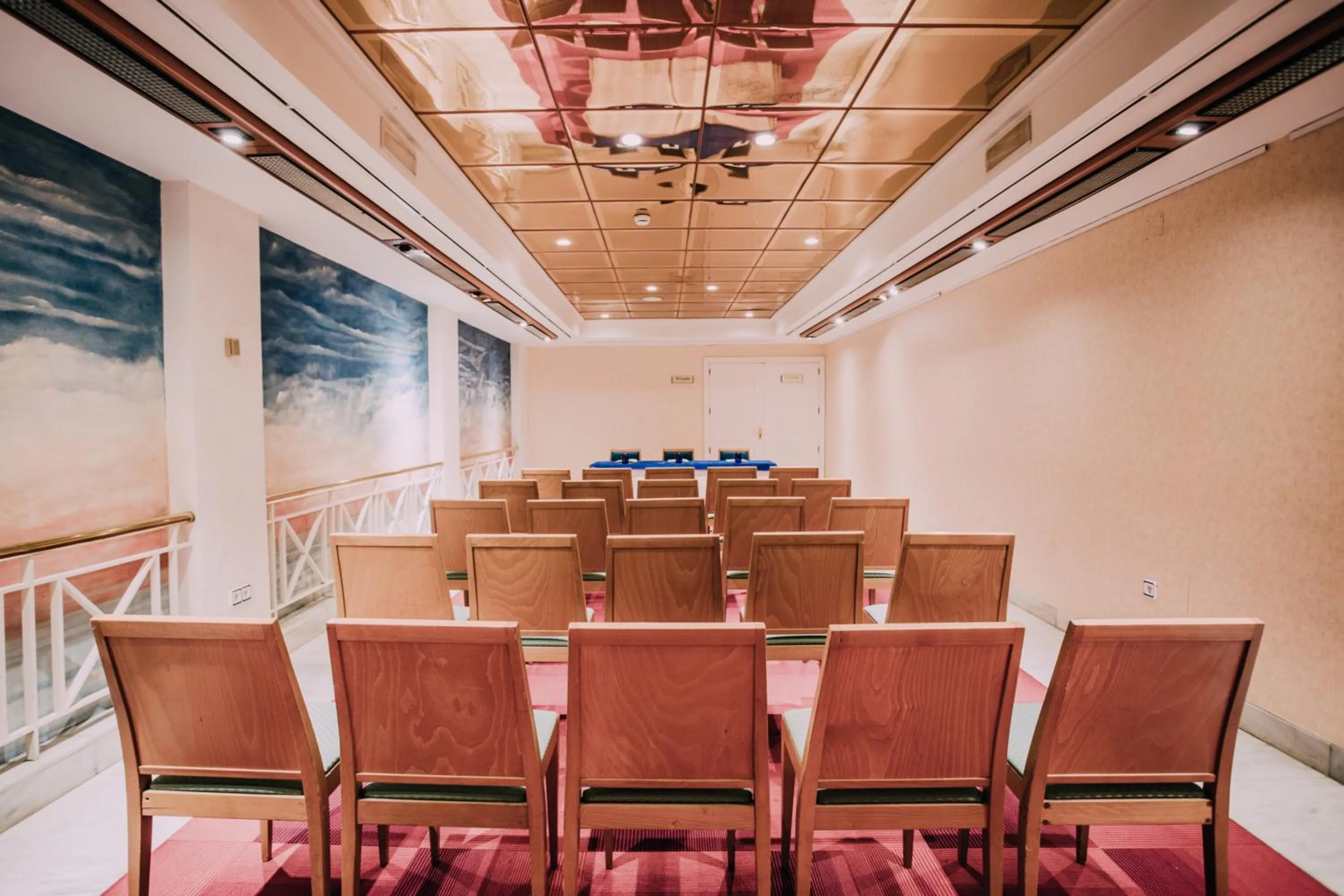 Meeting/conference room in Hotel Playa Victoria