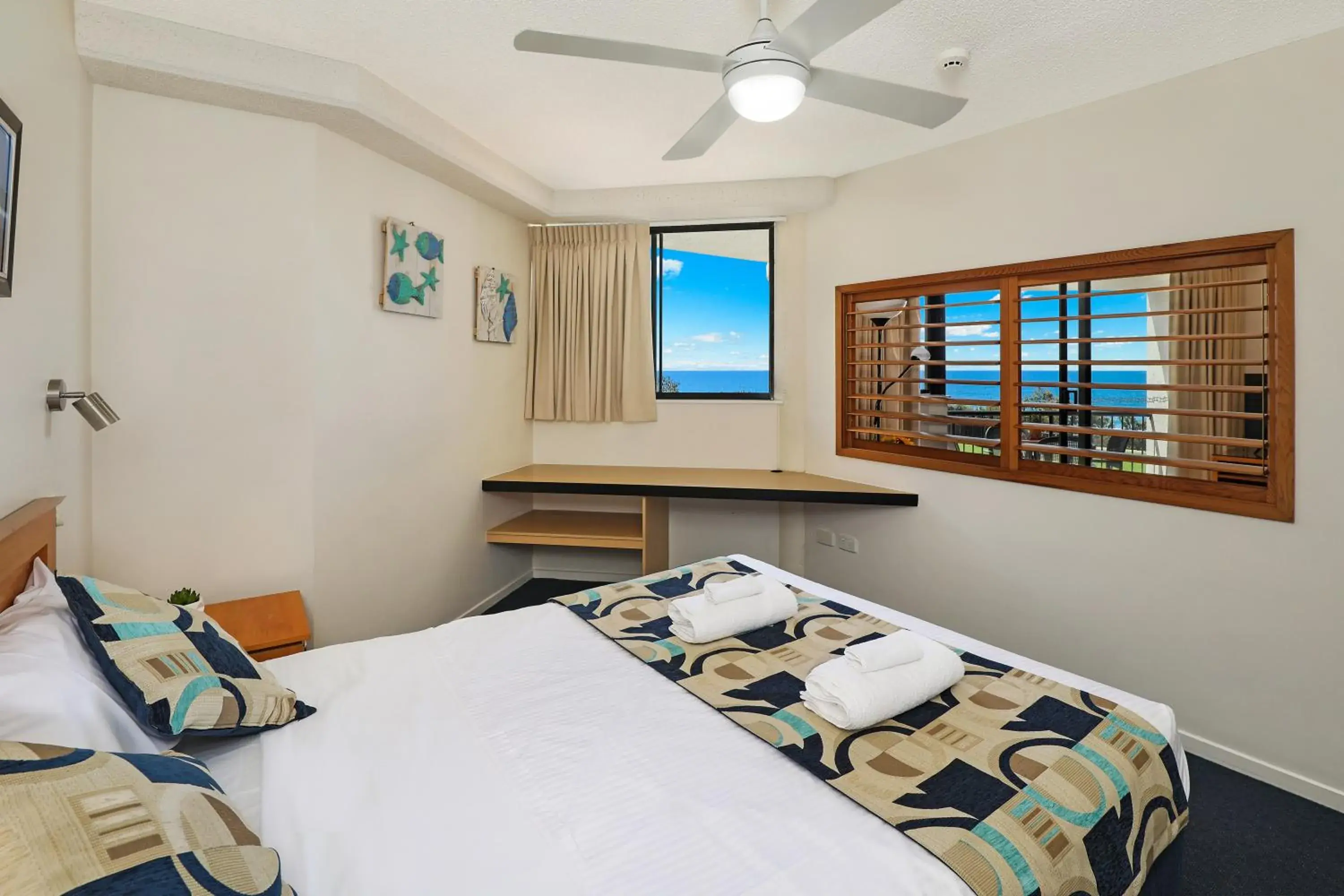 Bed in Ocean Boulevard Bed in Ocean Boulevard