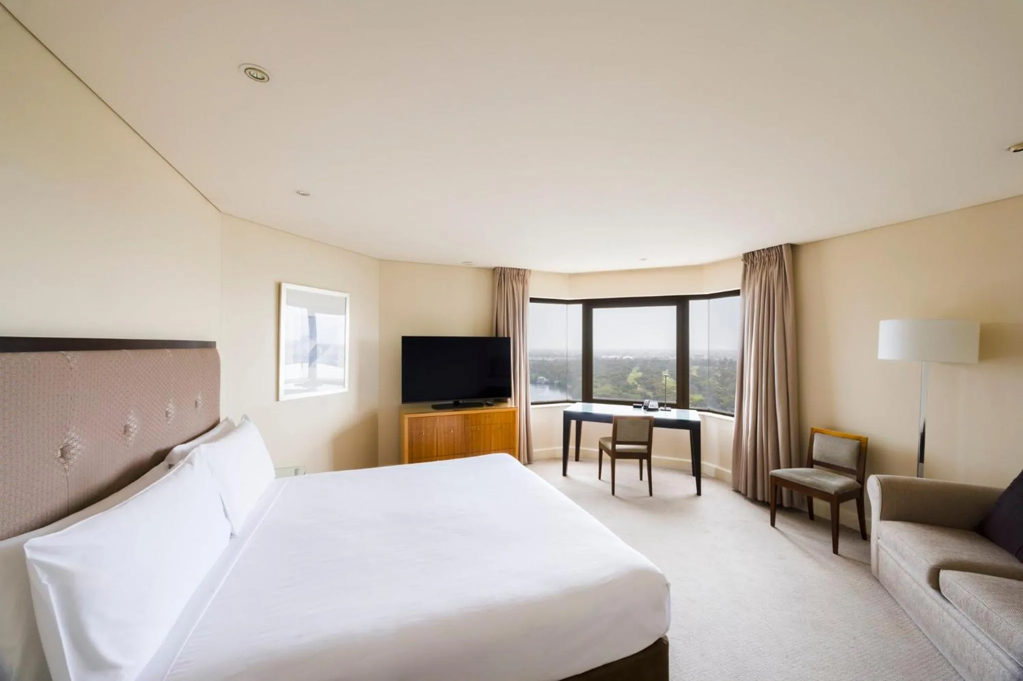 Photo of the whole room, Bed in InterContinental Adelaide by IHG