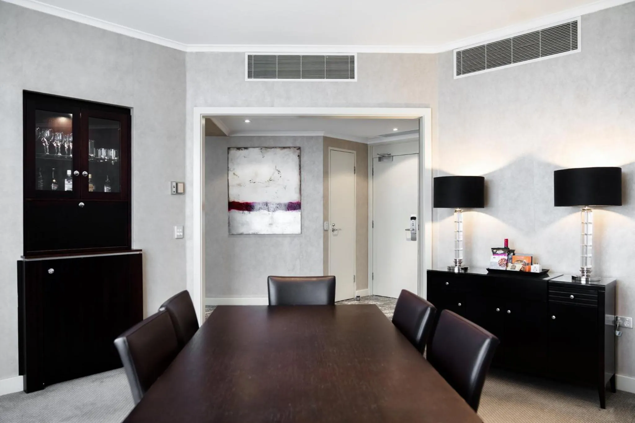 Photo of the whole room in InterContinental Adelaide by IHG