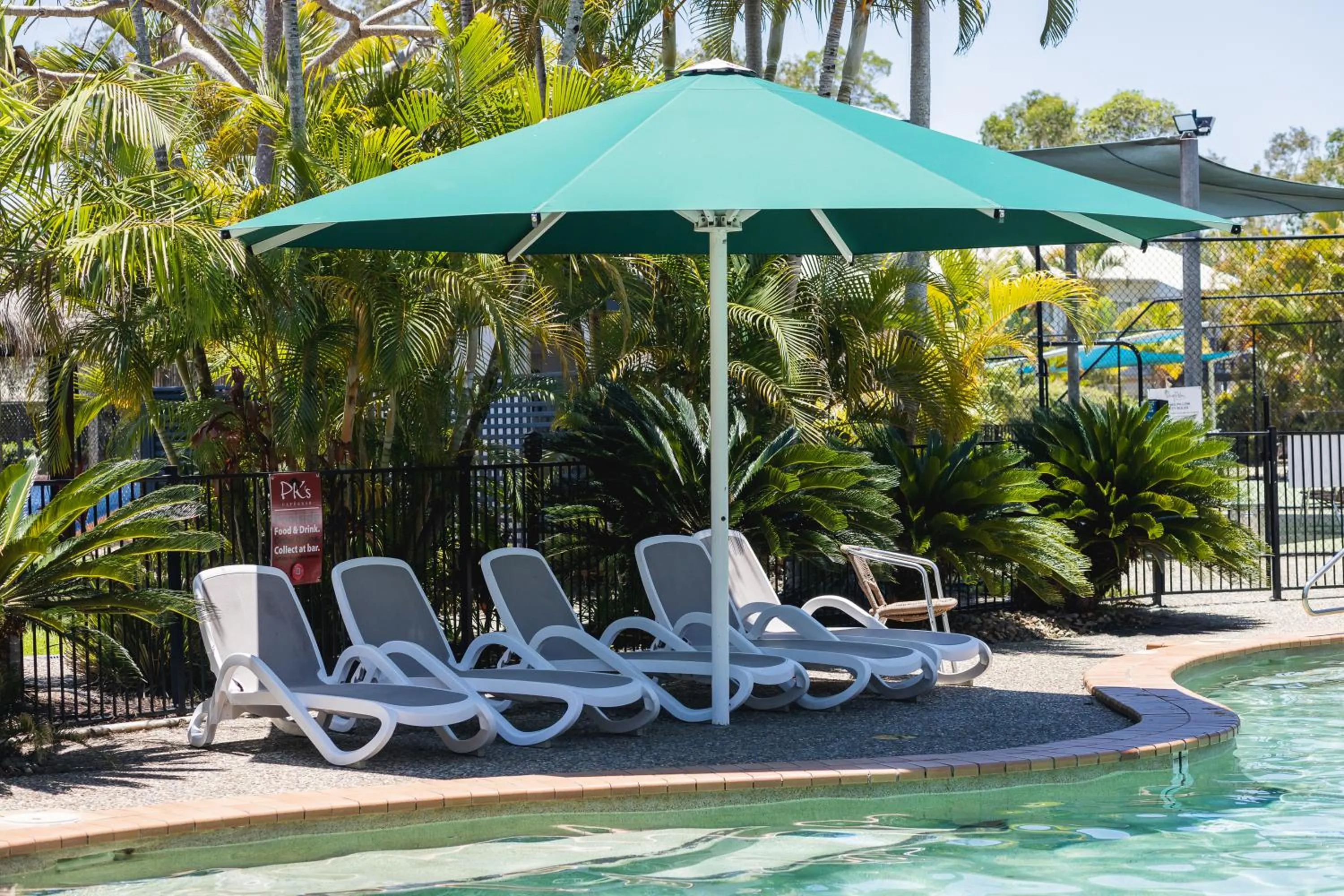 Spring in Ivory Palms Resort Noosa