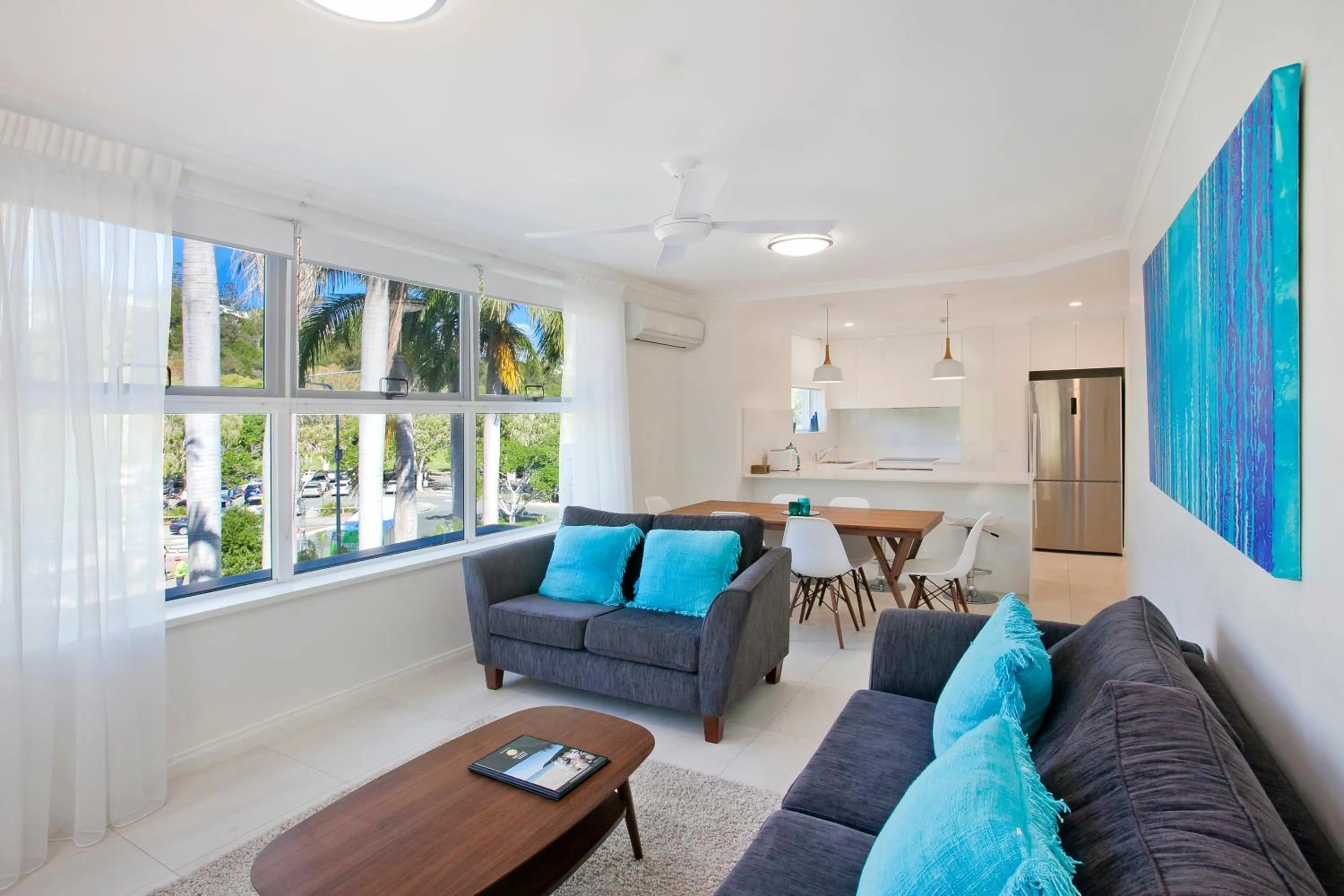 Kitchen or kitchenette in Emerald Noosa