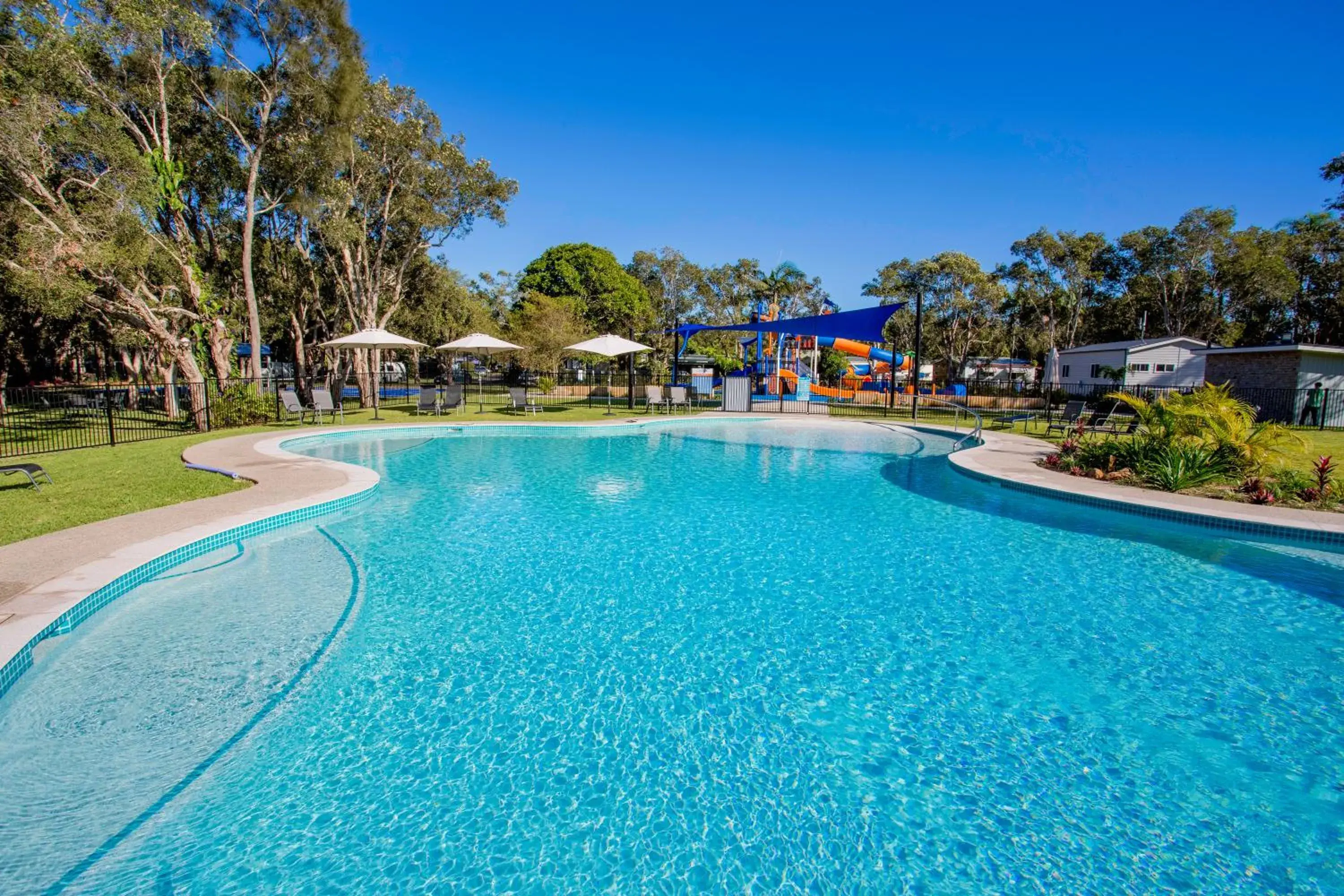 Swimming pool in Discovery Parks - Byron Bay