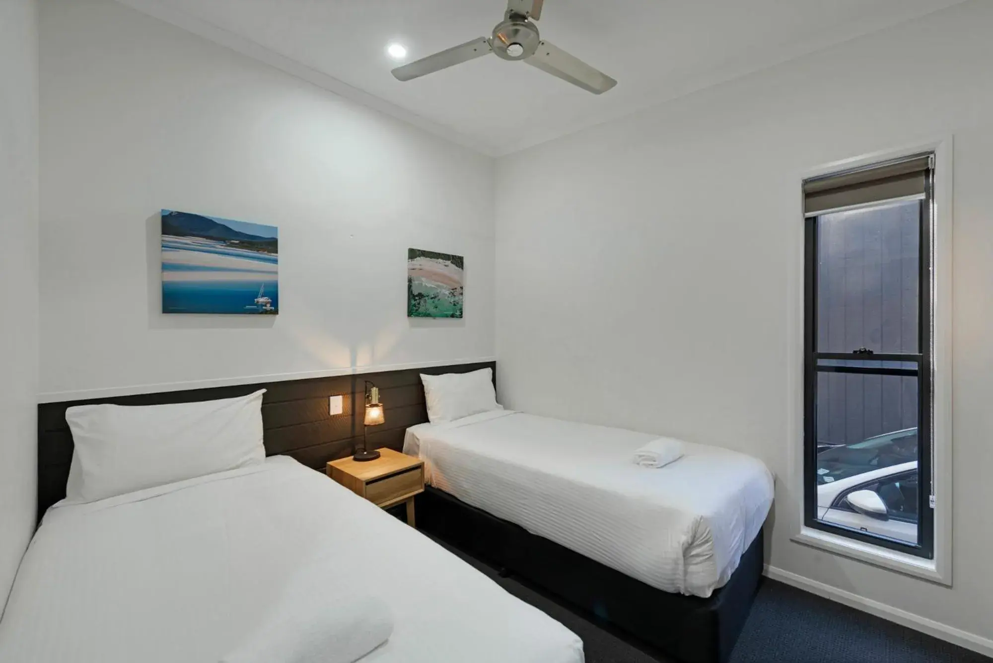 Bedroom, Bed in Discovery Parks - Byron Bay