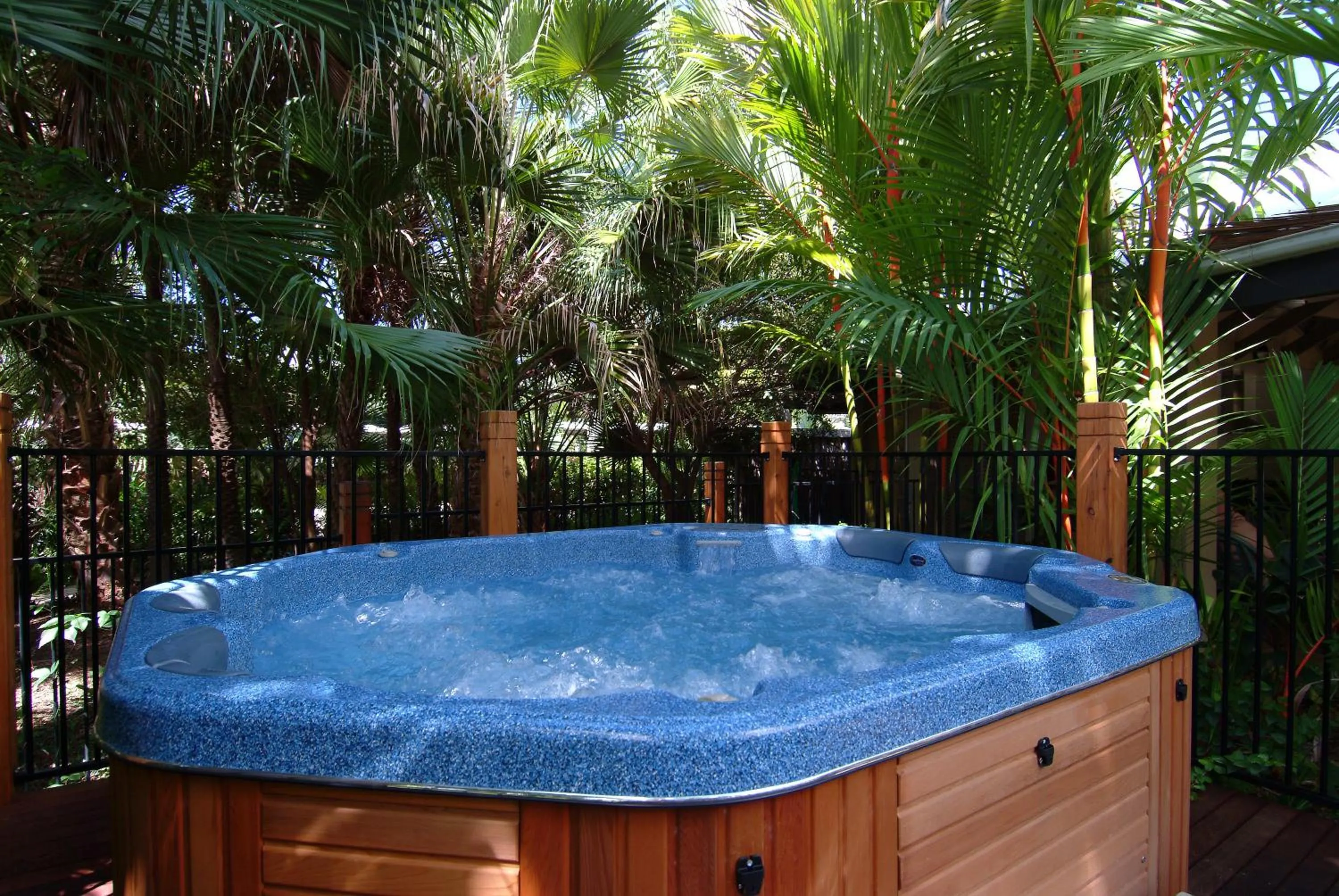 Area and facilities in Trinity Beach Club Holiday Apartments