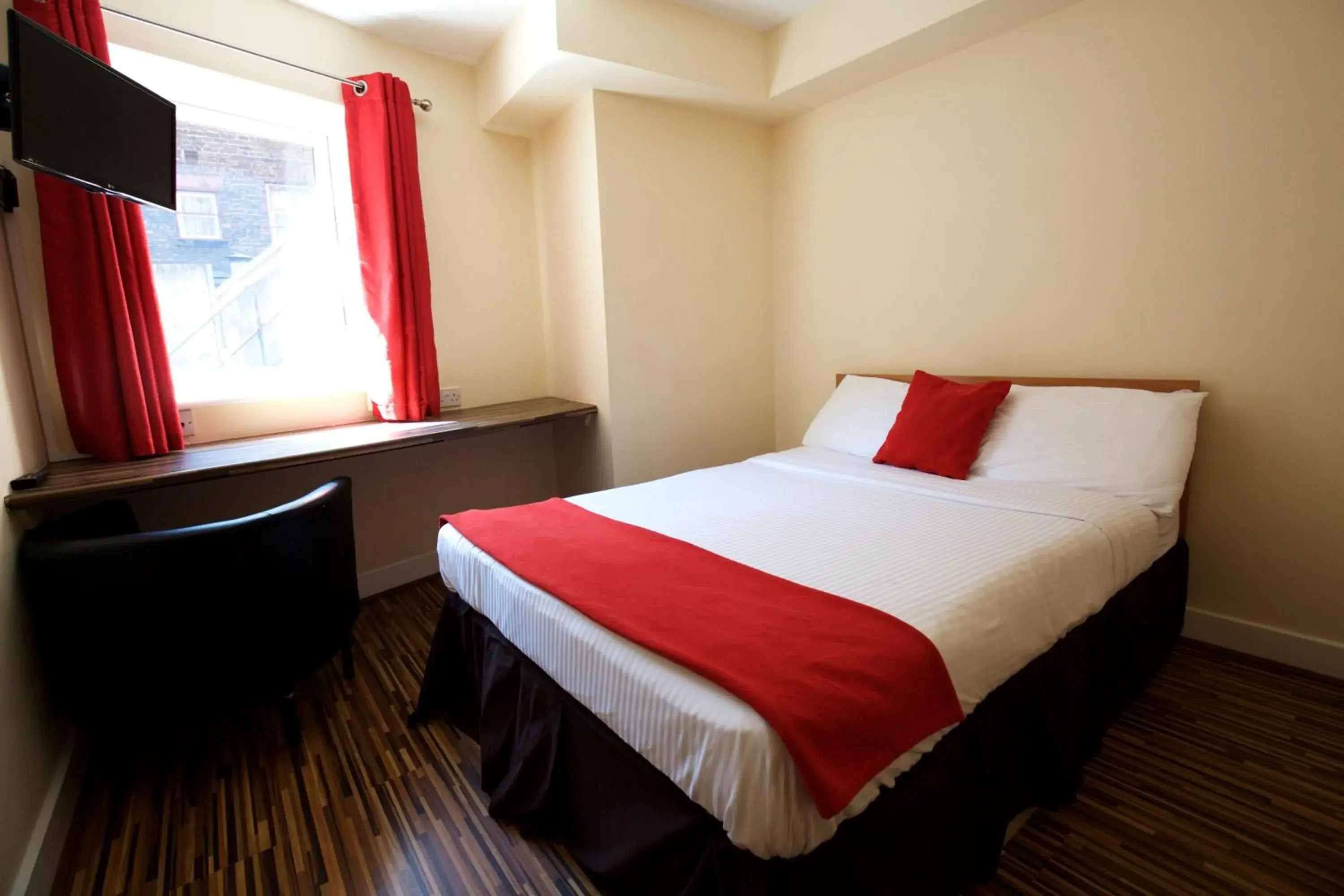 Standard Double Room in International Inn Standard Double Room in International Inn