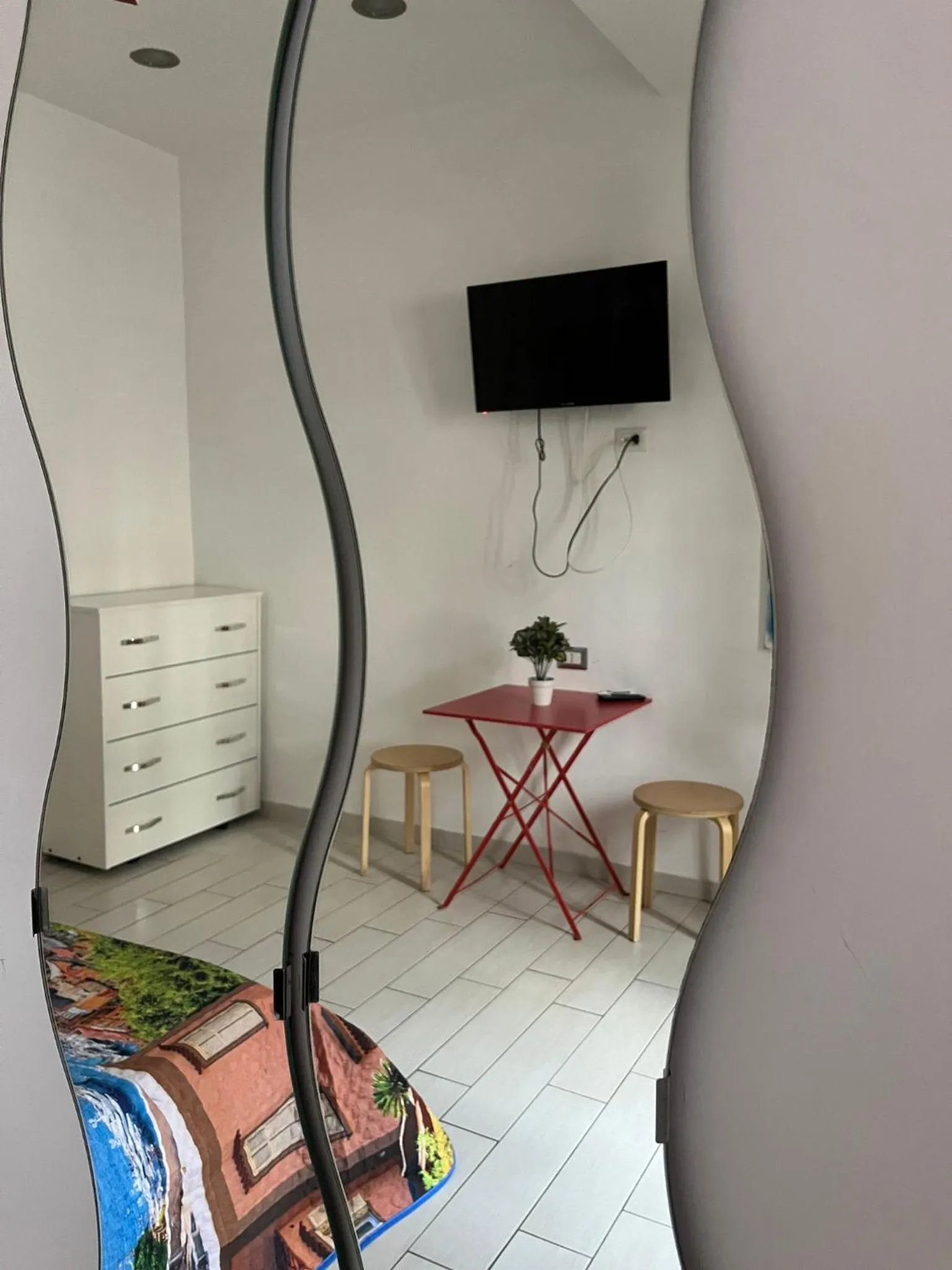 TV and multimedia in Family Room